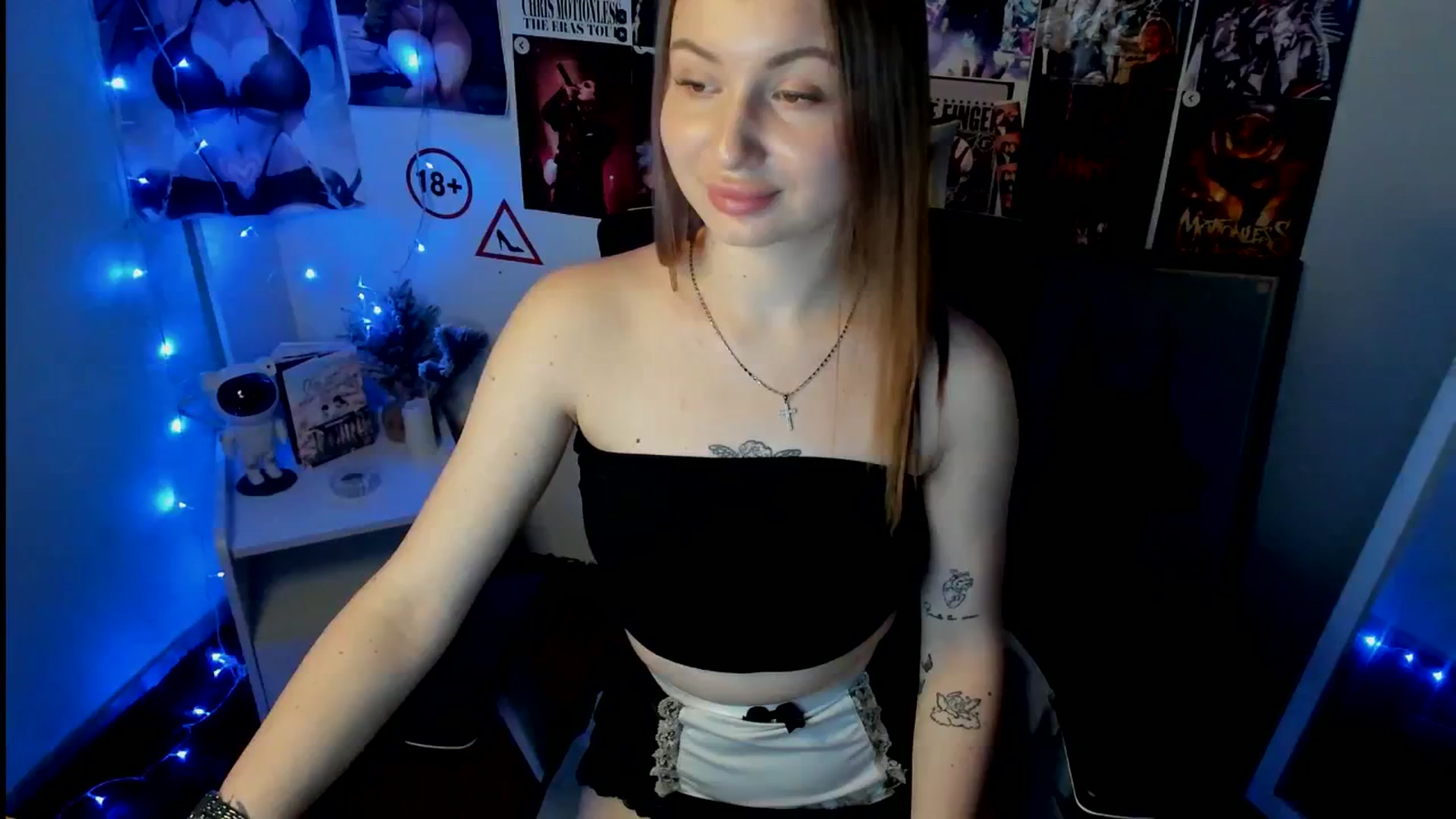 Gallery image thumbnail from Bony_Kiss's myfreecams stream on, 10/26/2025, 11:42 image 7 of 20