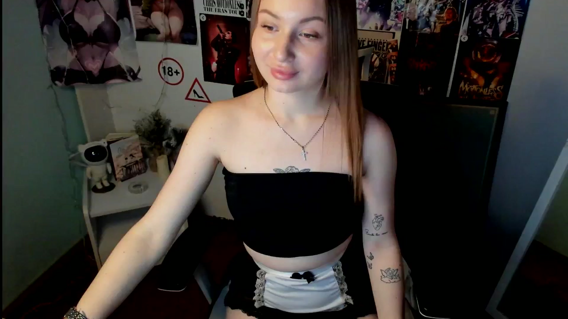 Gallery image thumbnail from Bony_Kiss's myfreecams stream on, 10/26/2025, 11:42 image 5 of 20