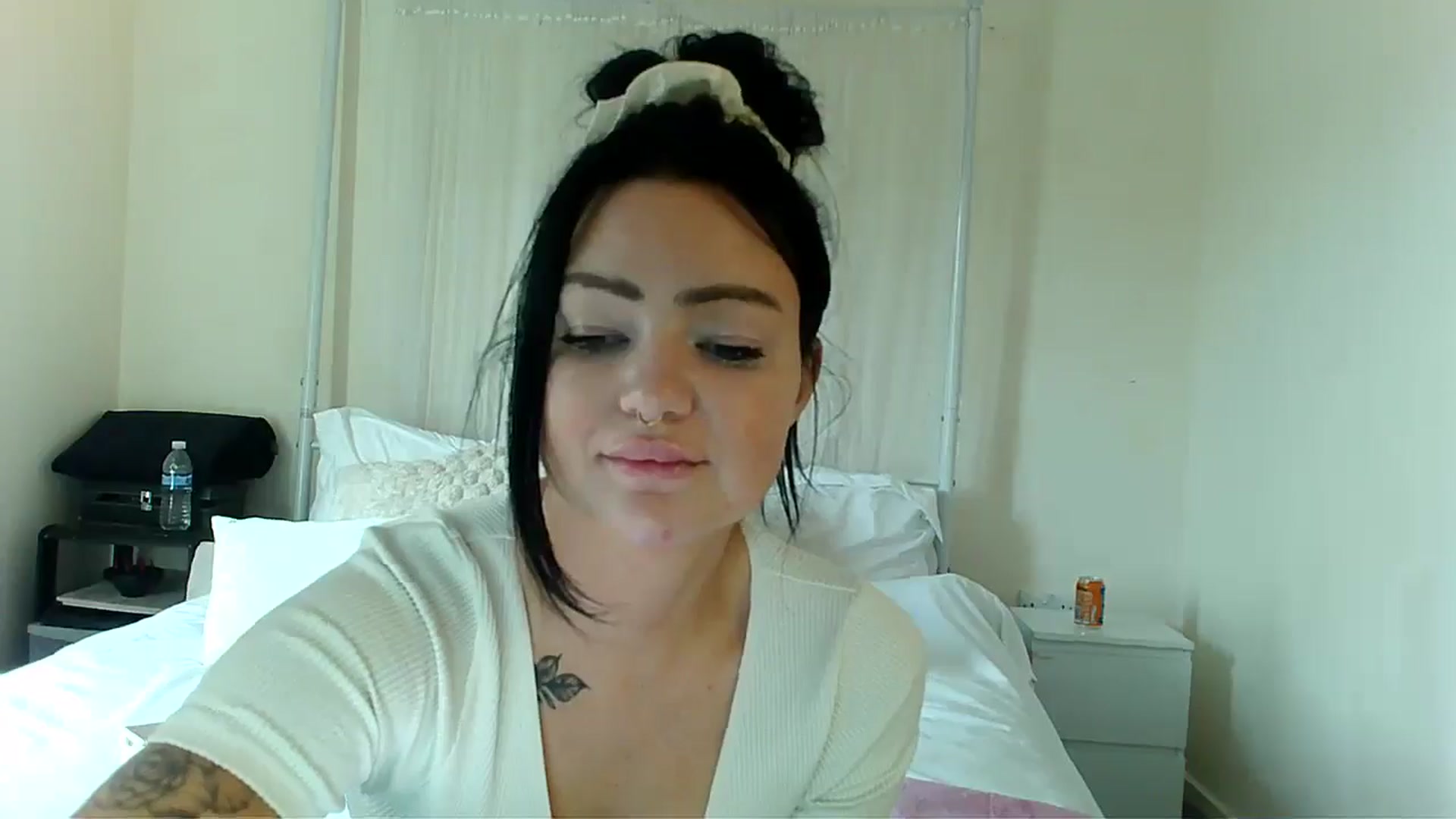 Gallery image thumbnail from BooXOXOX's myfreecams stream on, 09/11/2024, 12:38 image 2 of 20