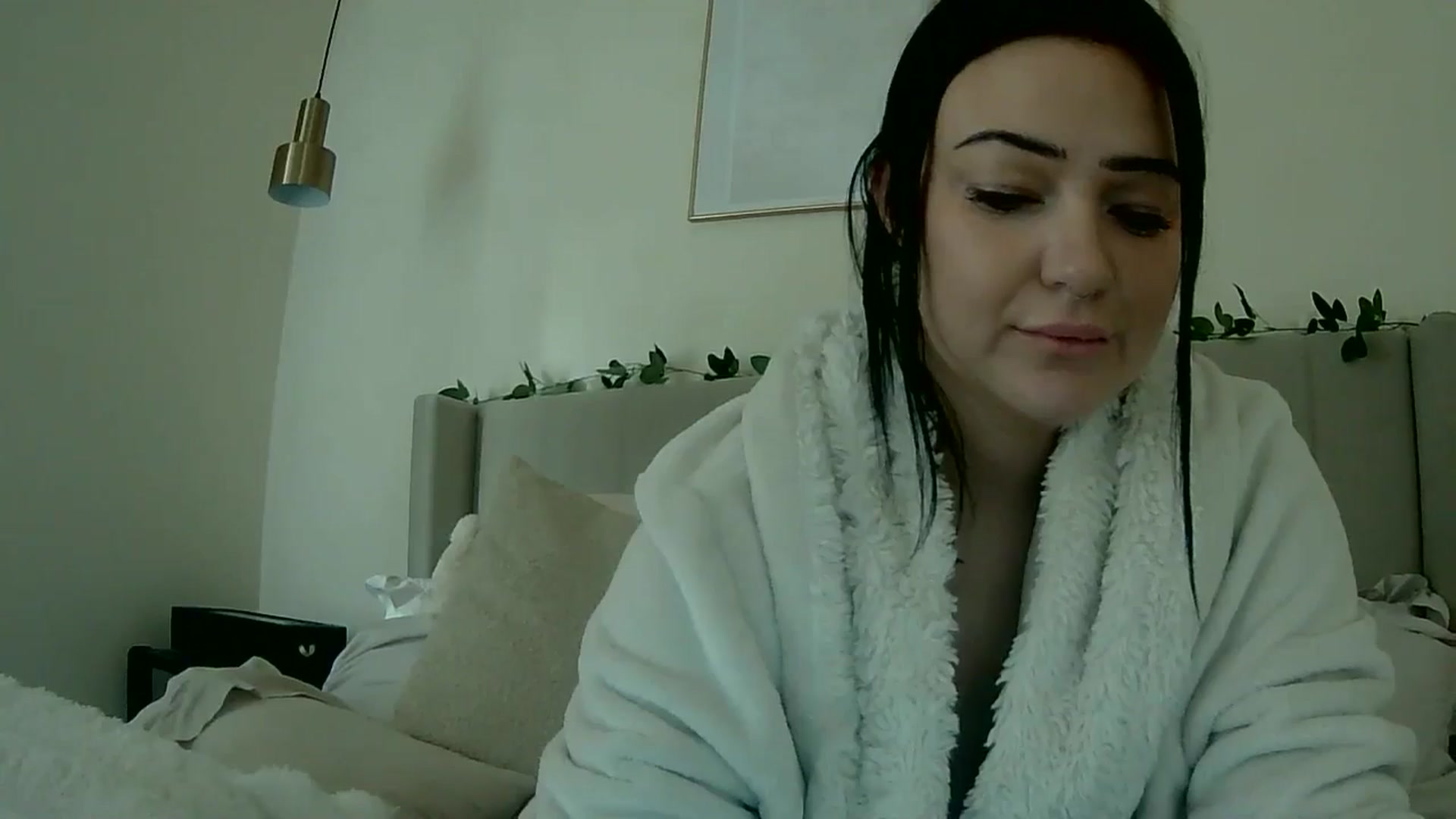 Gallery image thumbnail from BooXOXOX's myfreecams stream on, 12/09/2024, 14:28 image 12 of 20