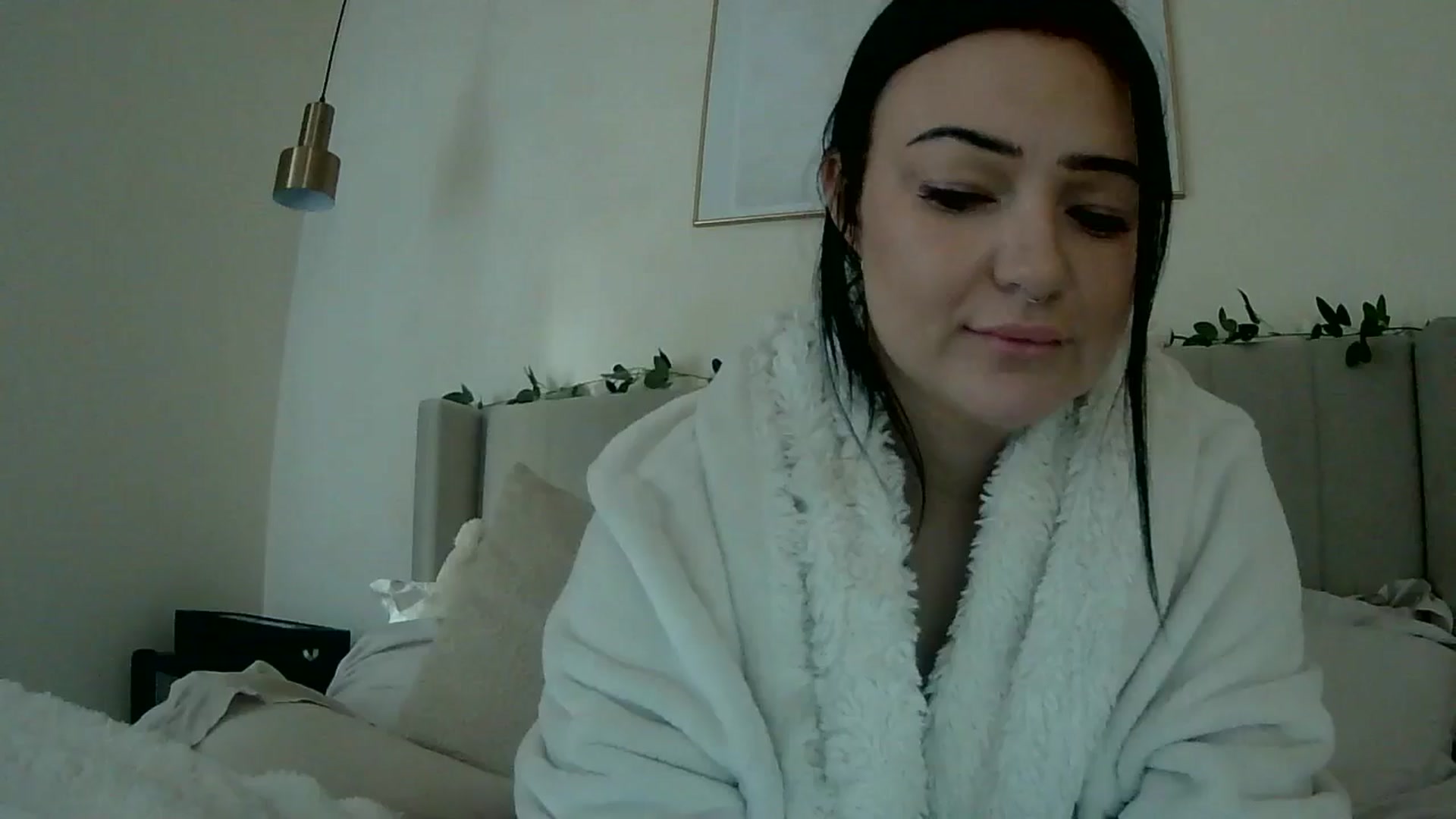 Gallery image thumbnail from BooXOXOX's myfreecams stream on, 12/09/2024, 14:28 image 8 of 20