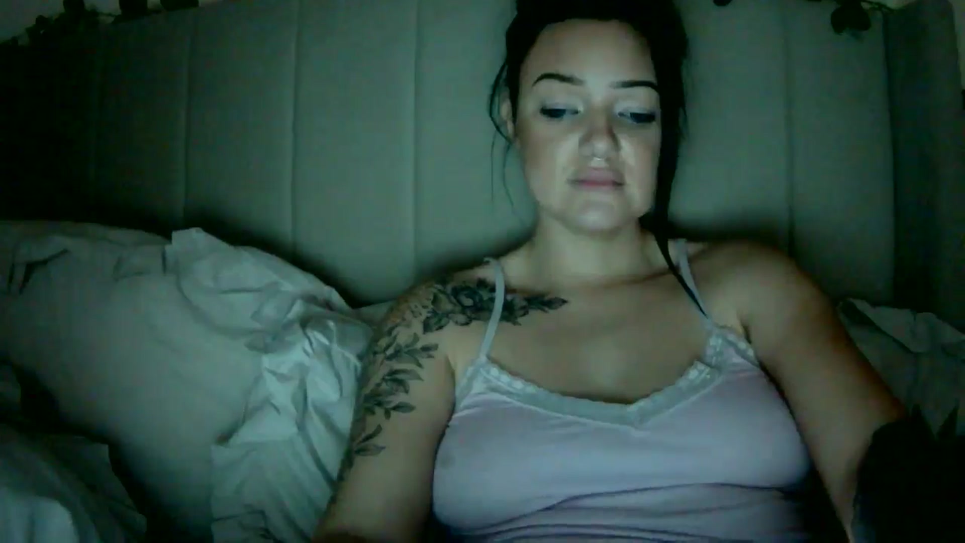 Gallery image thumbnail from BooXOXOX's myfreecams stream on, 12/15/2024, 02:49 image 11 of 20