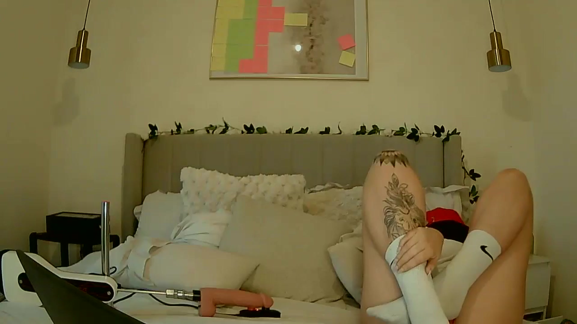 Gallery image thumbnail from BooXOXOX's myfreecams stream on, 01/21/2025, 13:22 image 1 of 20