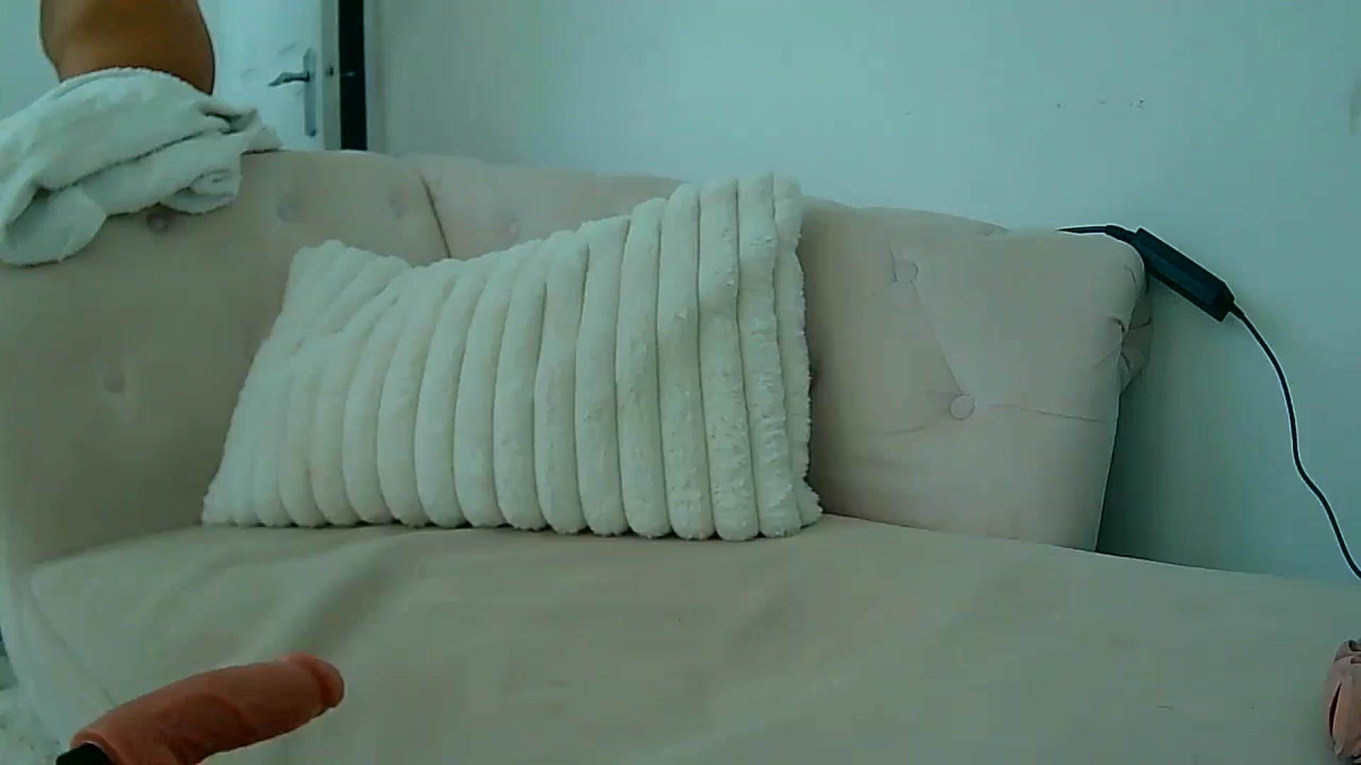 Gallery image thumbnail from BooXOXOX's myfreecams stream on, 03/27/2026, 16:04 image 6 of 20