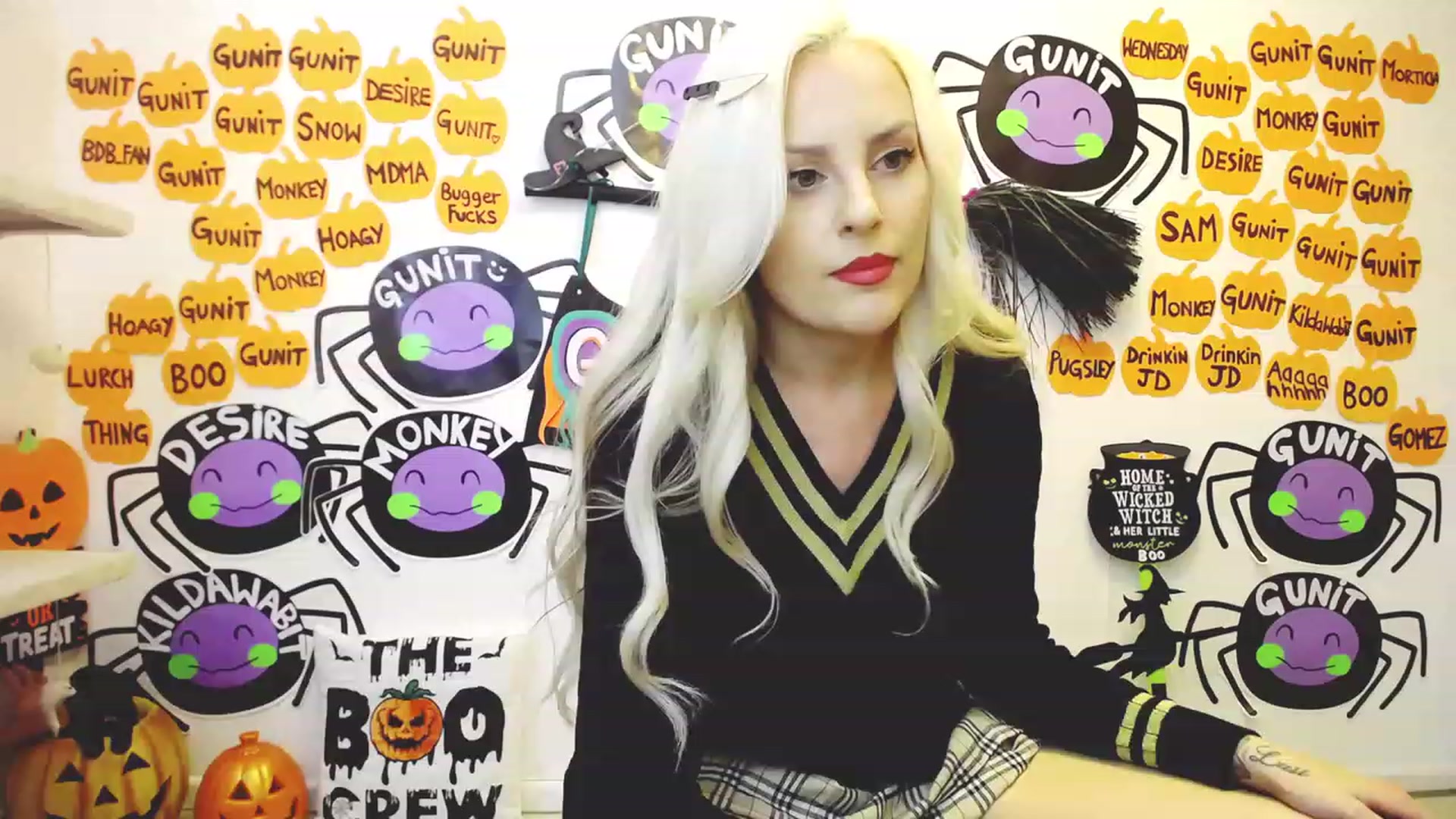 Gallery image thumbnail from Boo_Crew's myfreecams stream on, 10/10/2023, 21:08 image 5 of 20
