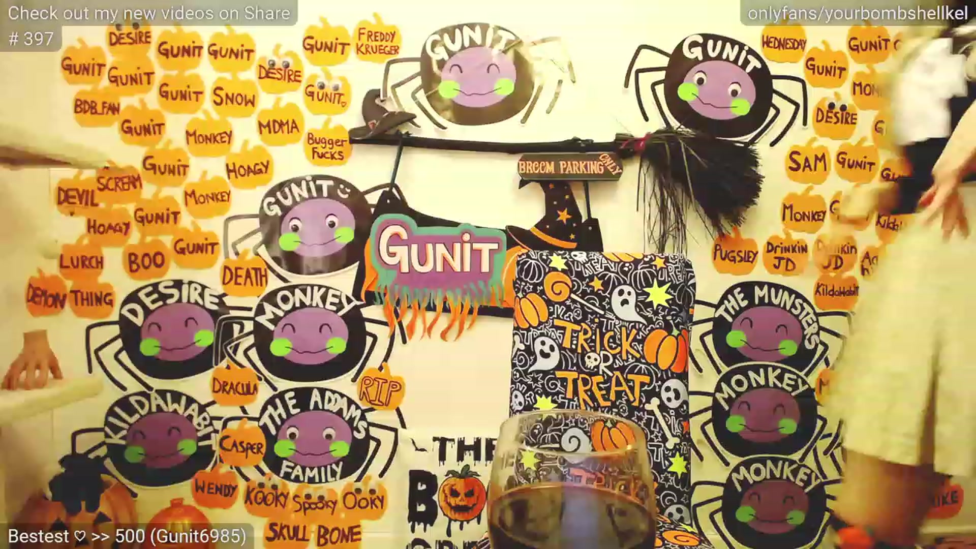 Gallery image thumbnail from Boo_Crew's myfreecams stream on, 10/18/2023, 23:40 image 17 of 20
