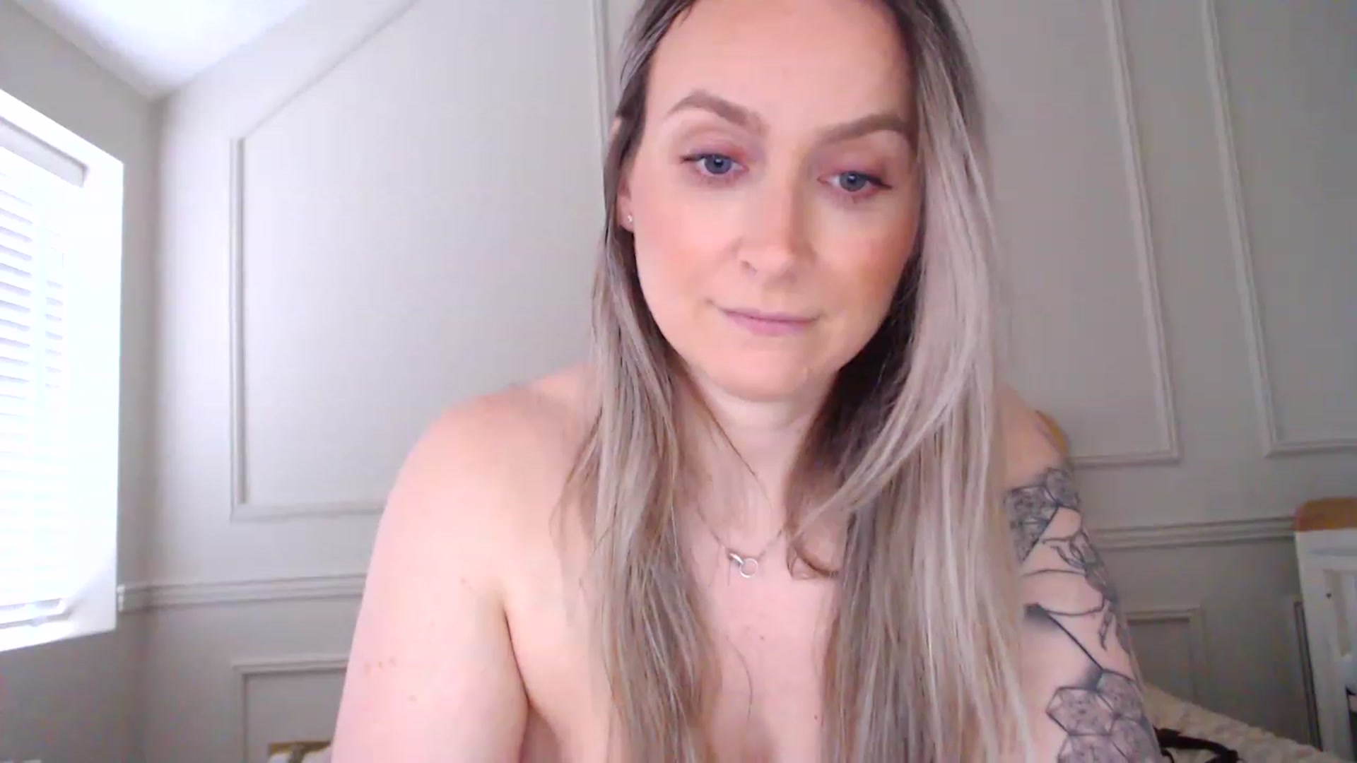 Gallery image thumbnail from Boob_Jiggler's myfreecams stream on, 04/14/2023, 15:12 image 4 of 20