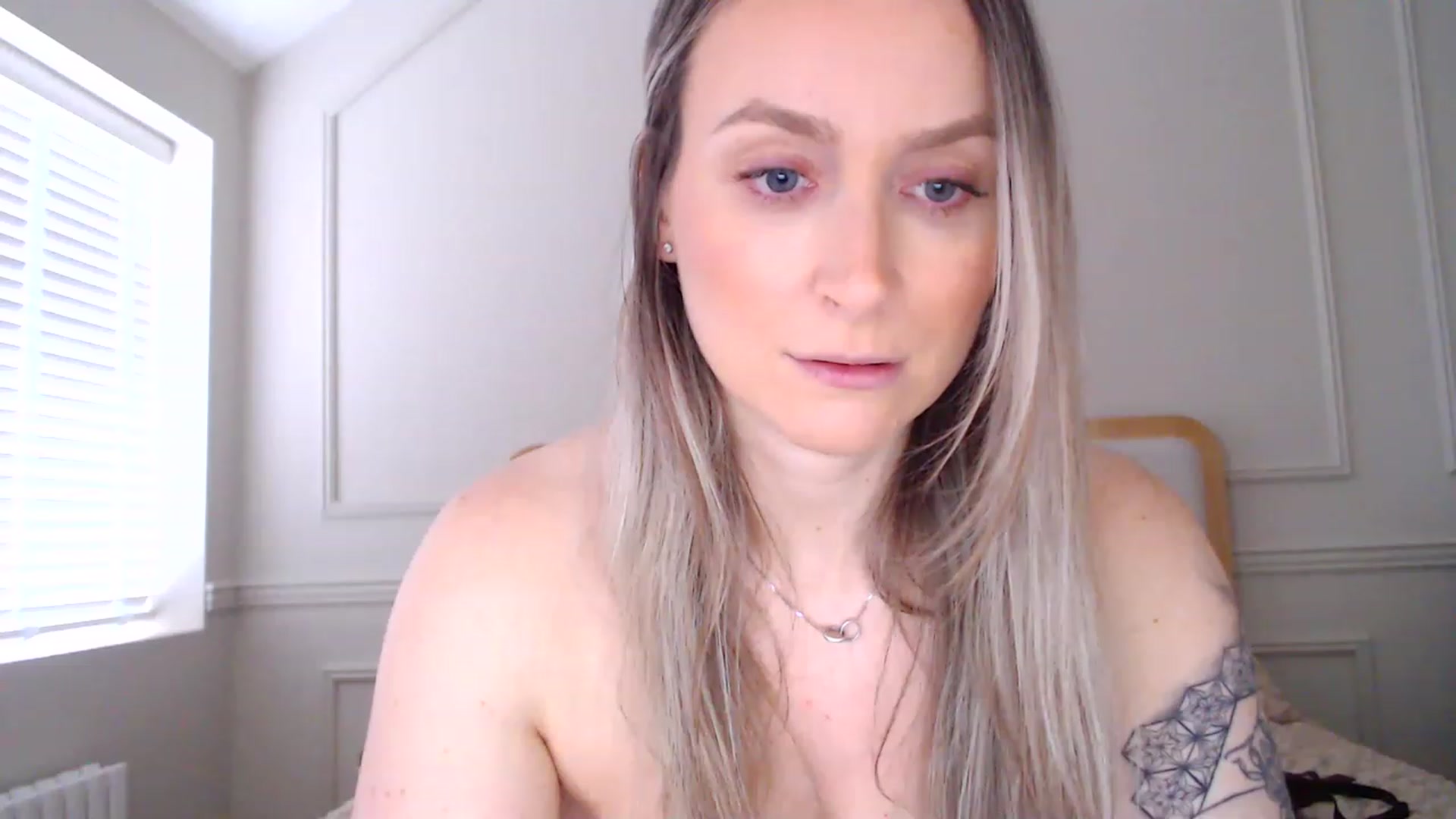 Gallery image thumbnail from Boob_Jiggler's myfreecams stream on, 04/14/2023, 15:12 image 14 of 20