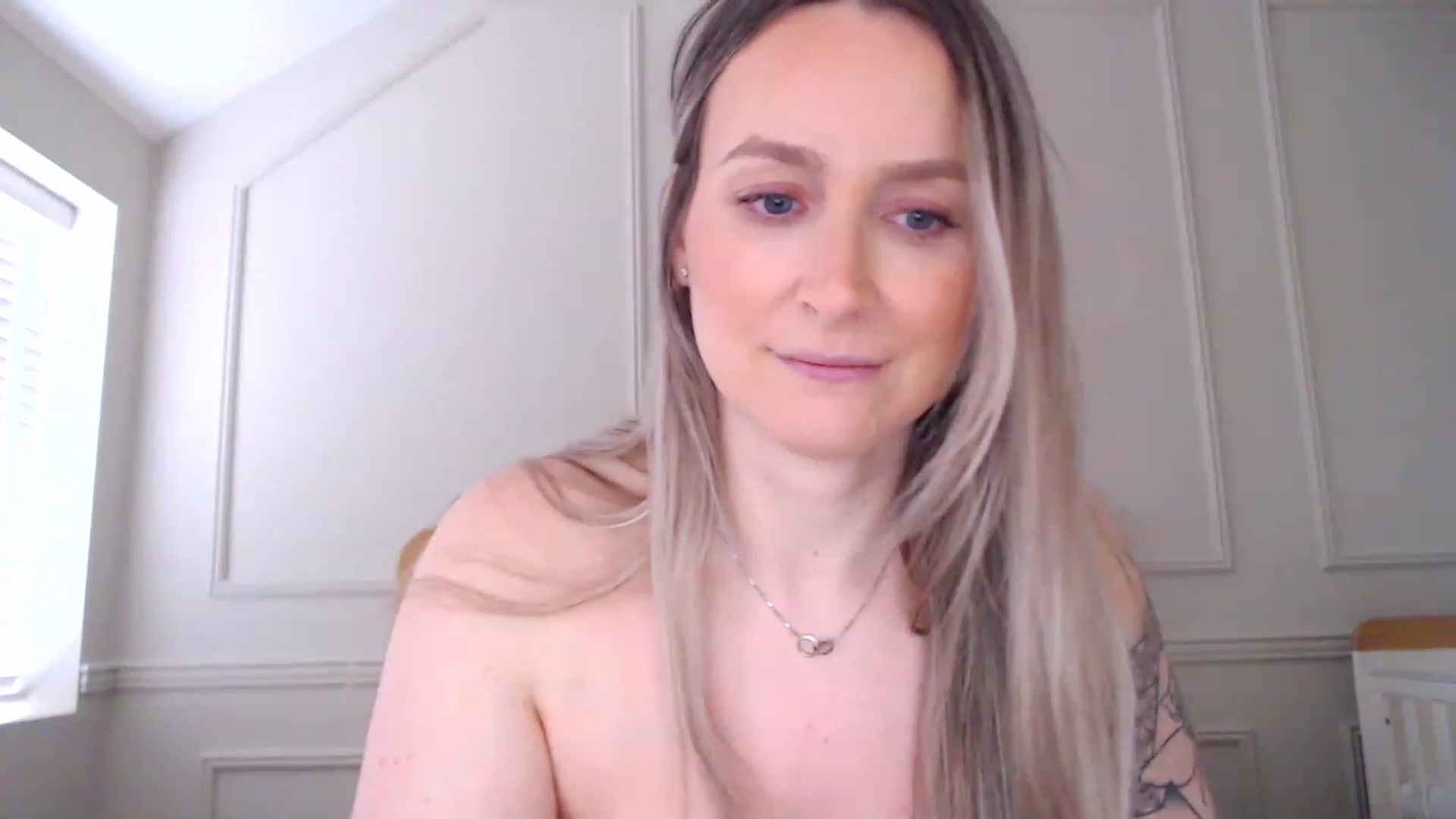 Gallery image thumbnail from Boob_Jiggler's myfreecams stream on, 04/14/2023, 15:12 image 8 of 20
