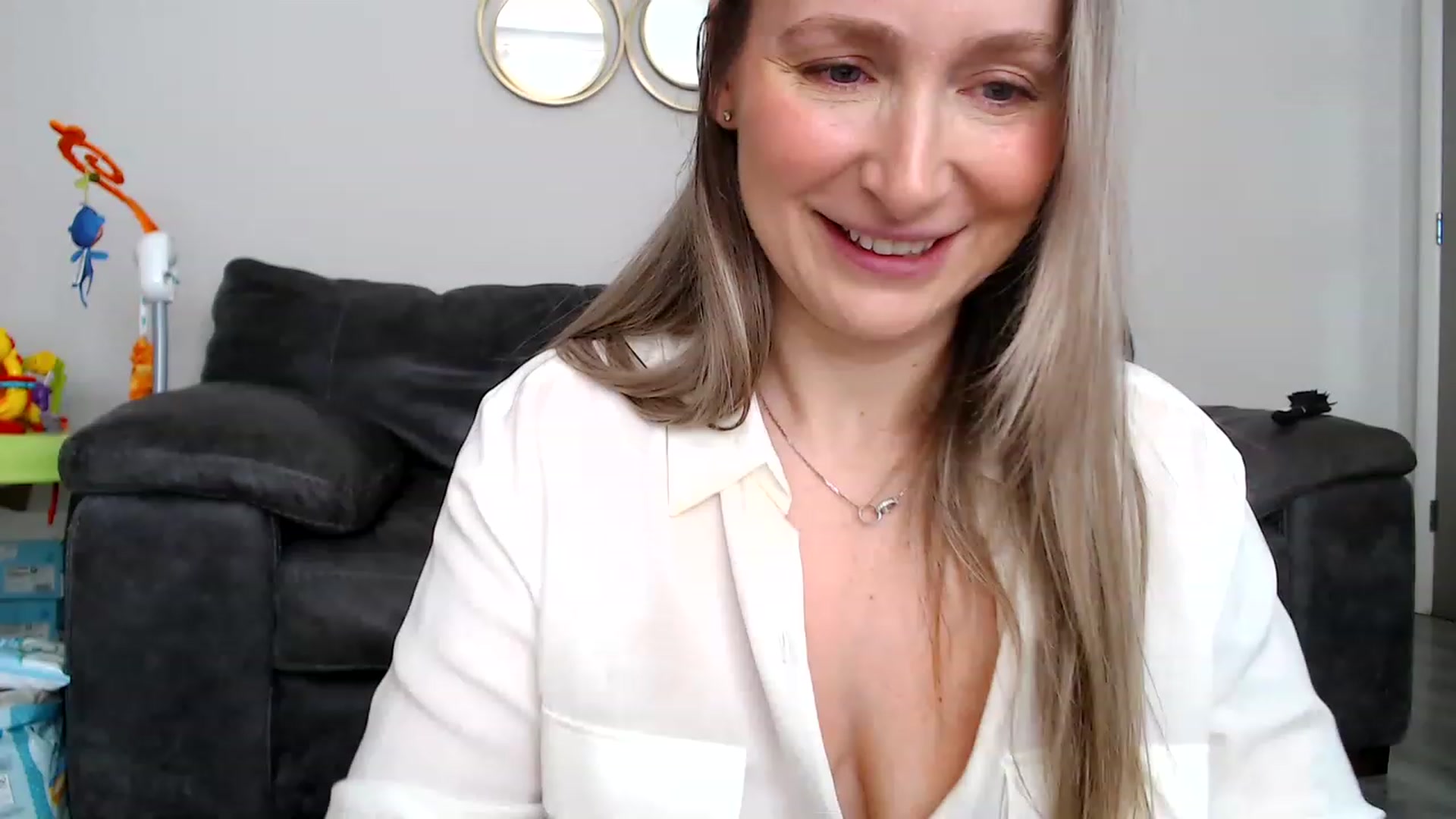 Gallery image thumbnail from Boob_Jiggler's myfreecams stream on, 05/12/2023, 10:22 image 11 of 20