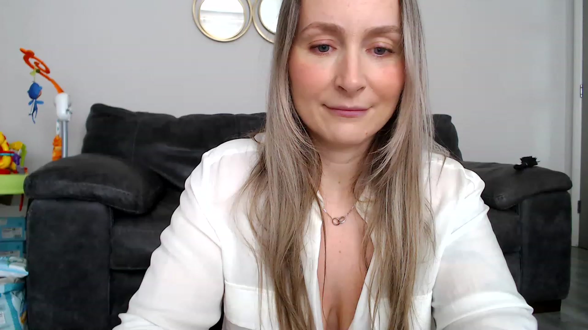 Gallery image thumbnail from Boob_Jiggler's myfreecams stream on, 05/12/2023, 10:22 image 13 of 20