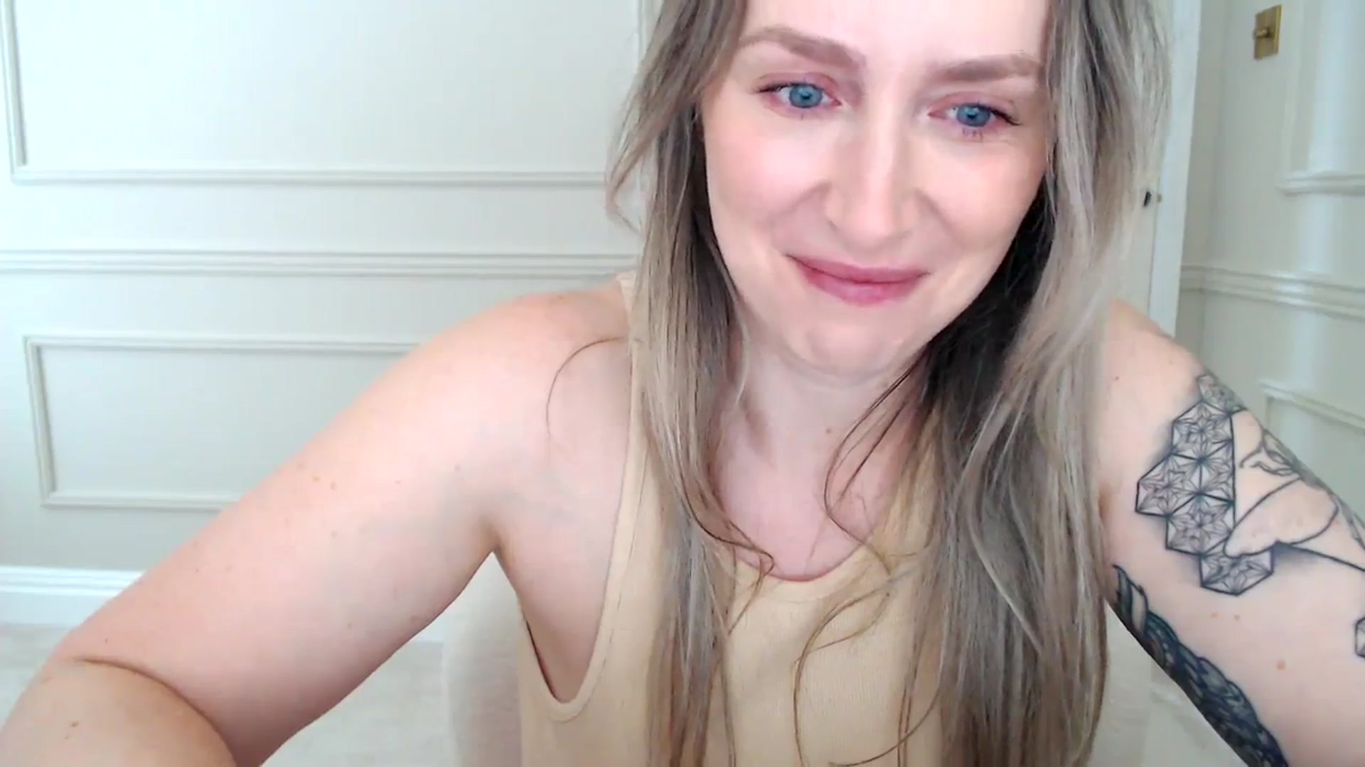 Gallery image thumbnail from Boob_Jiggler's myfreecams stream on, 09/06/2023, 13:59 image 2 of 20