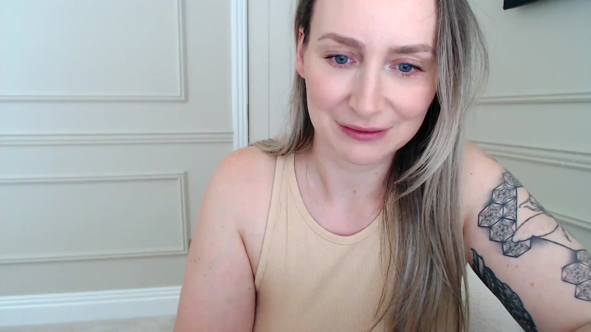 Gallery image thumbnail from Boob_Jiggler's myfreecams stream on, 09/06/2023, 13:59 image 14 of 20