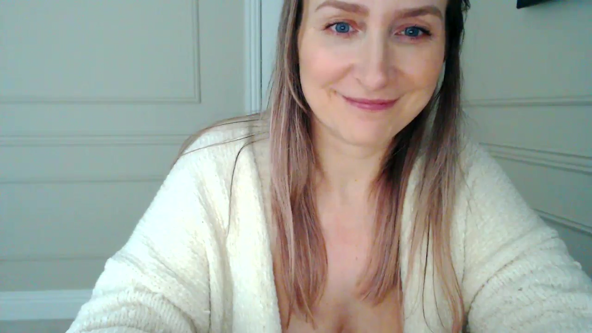 Gallery image thumbnail from Boob_Jiggler's myfreecams stream on, 01/07/2024, 16:36 image 18 of 20