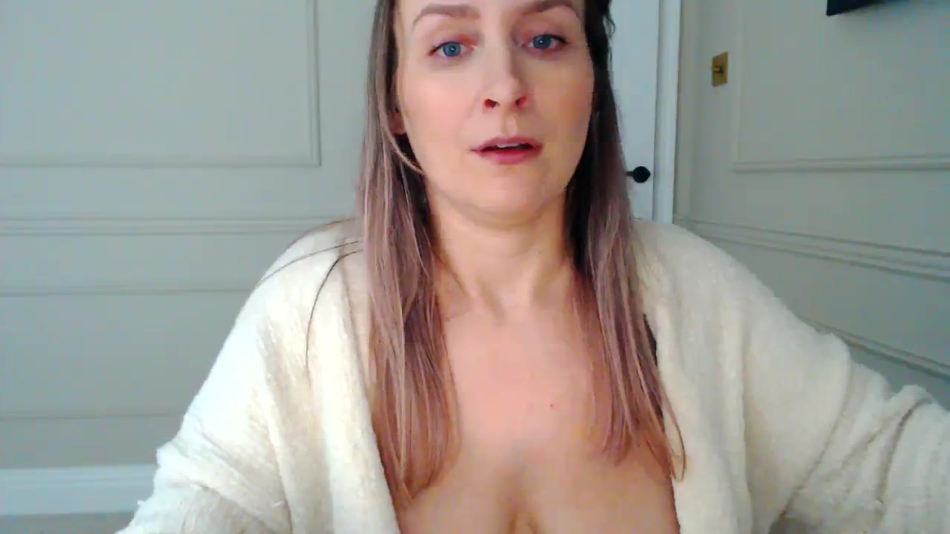Gallery image thumbnail from Boob_Jiggler's myfreecams stream on, 01/07/2024, 16:36 image 20 of 20