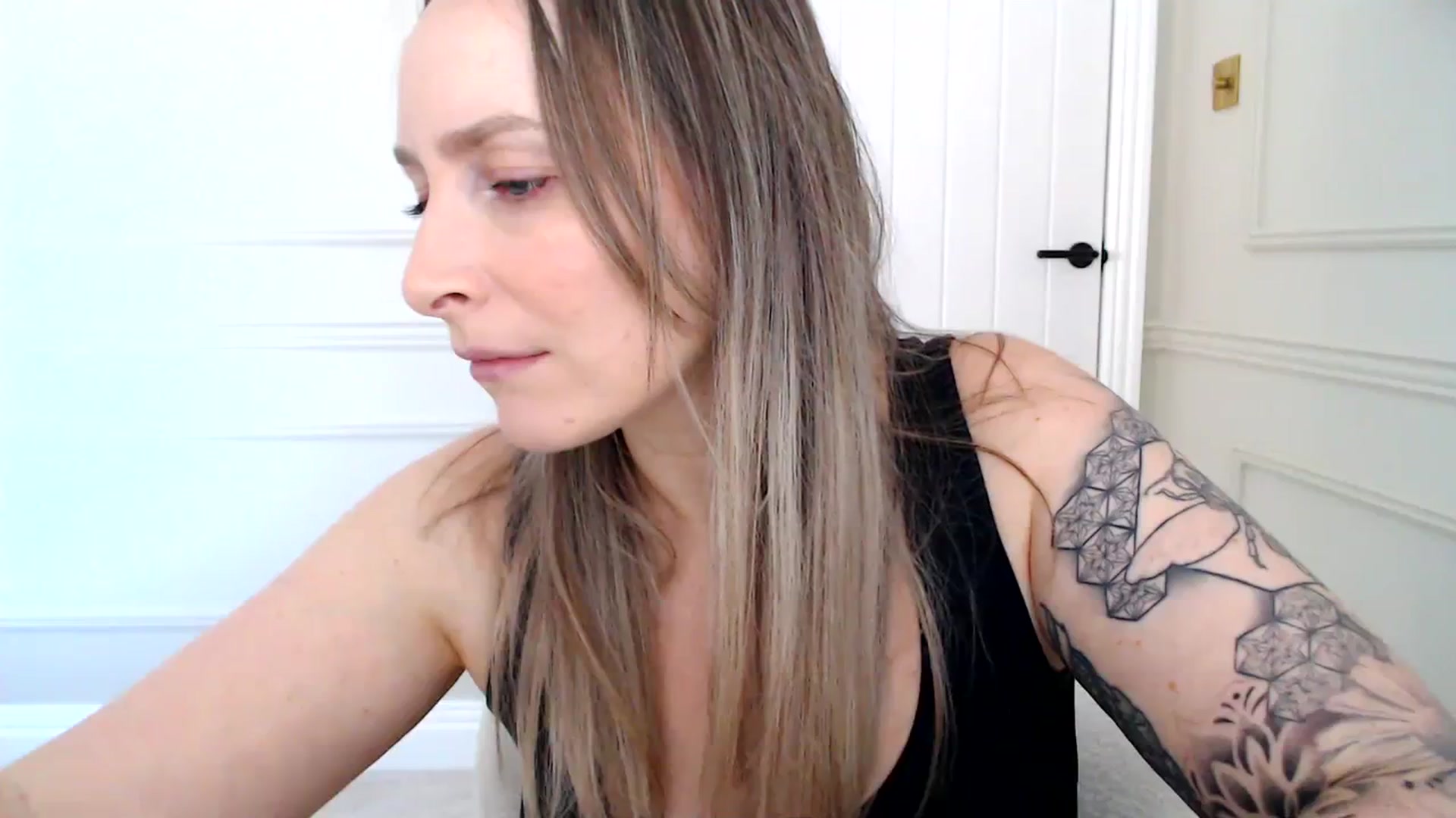 Gallery image thumbnail from Boob_Jiggler's myfreecams stream on, 01/18/2024, 14:28 image 19 of 20