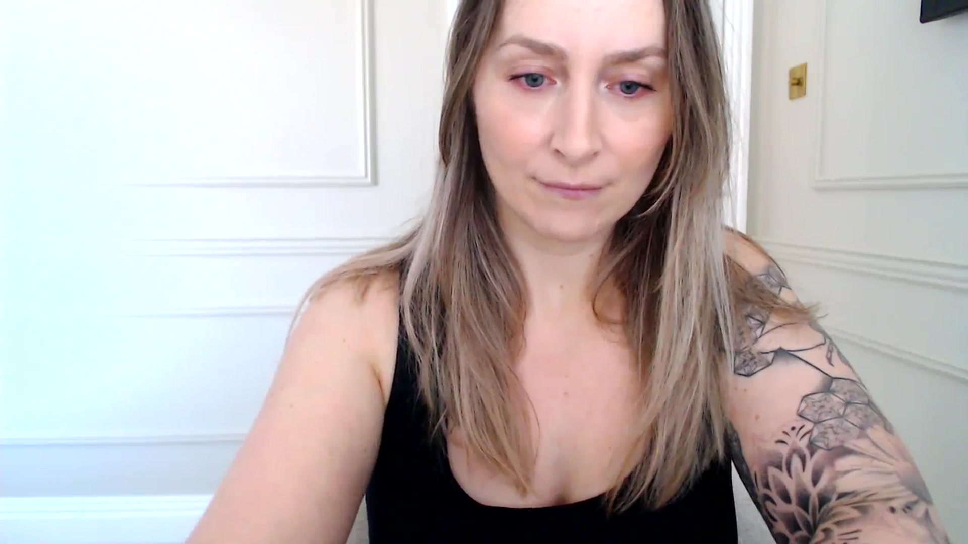 Gallery image thumbnail from Boob_Jiggler's myfreecams stream on, 01/18/2024, 14:28 image 18 of 20