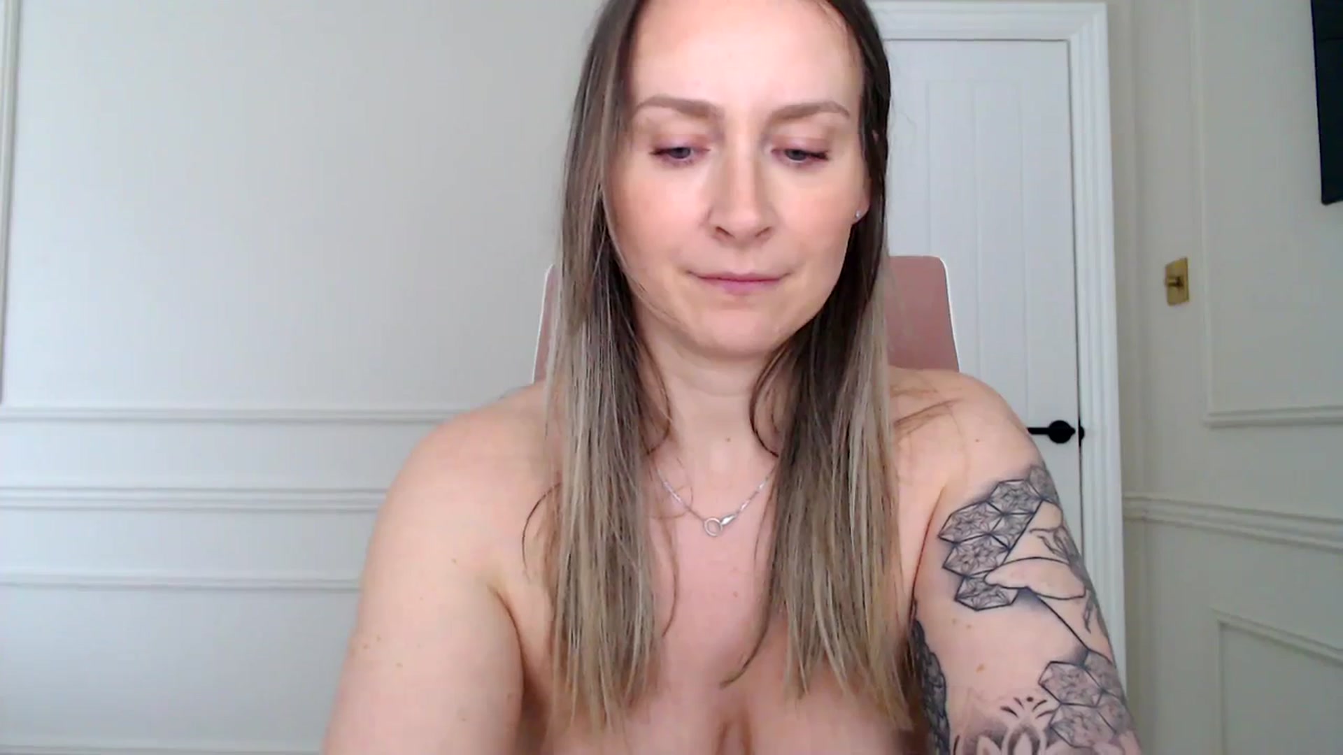 Gallery image thumbnail from Boob_Jiggler's myfreecams stream on, 02/28/2024, 13:41 image 6 of 20