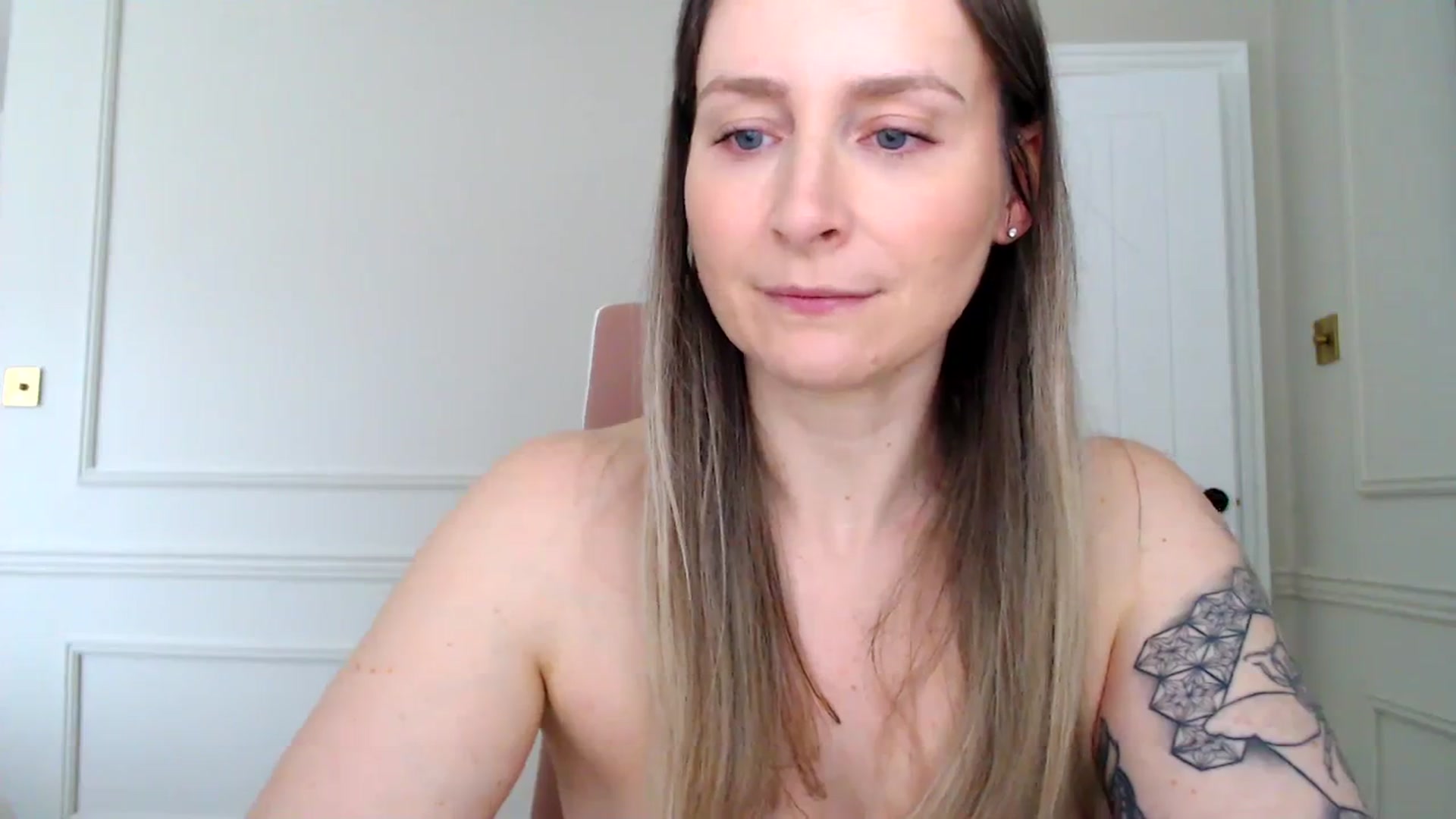 Gallery image thumbnail from Boob_Jiggler's myfreecams stream on, 03/20/2024, 13:20 image 13 of 20
