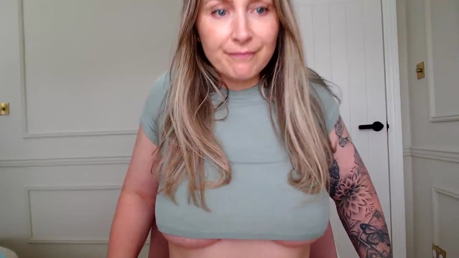 Gallery image thumbnail from Boob_Jiggler's myfreecams stream on, 06/12/2024, 13:26 image 6 of 20