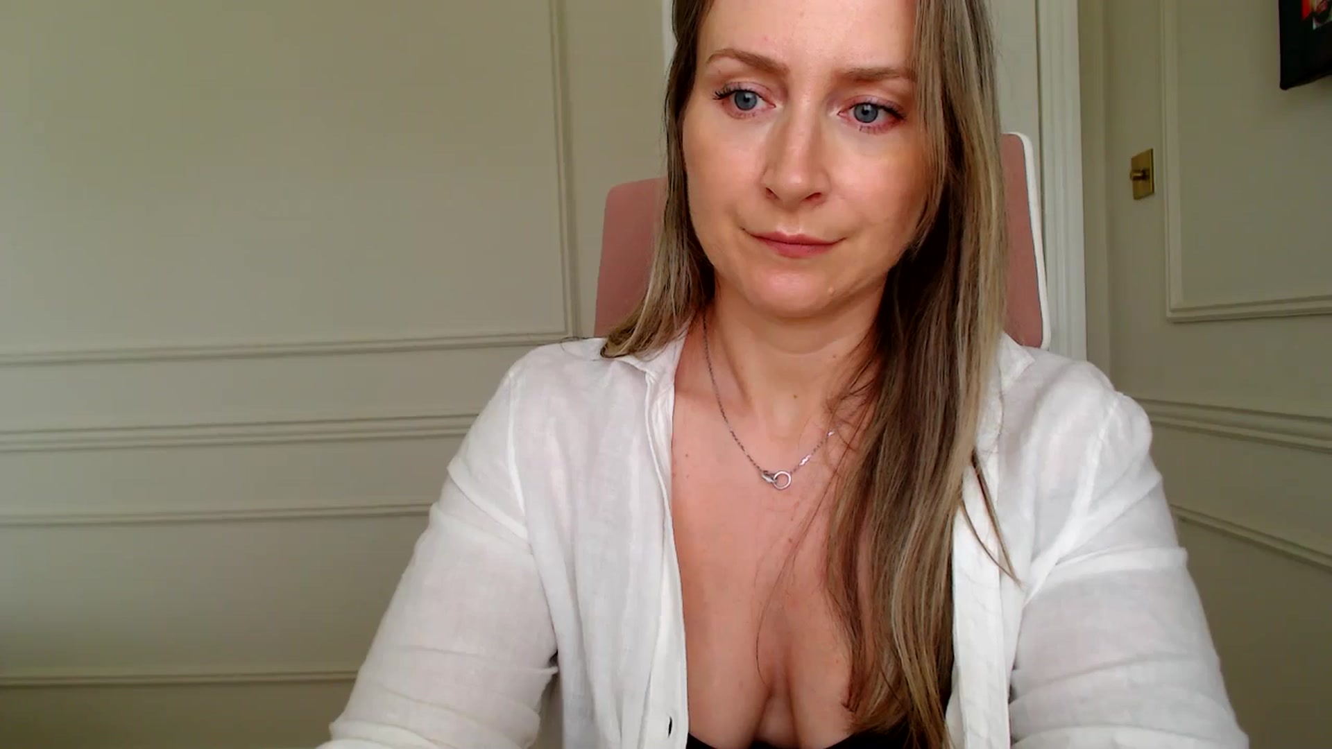 Gallery image thumbnail from Boob_Jiggler's myfreecams stream on, 06/14/2024, 12:50 image 19 of 20