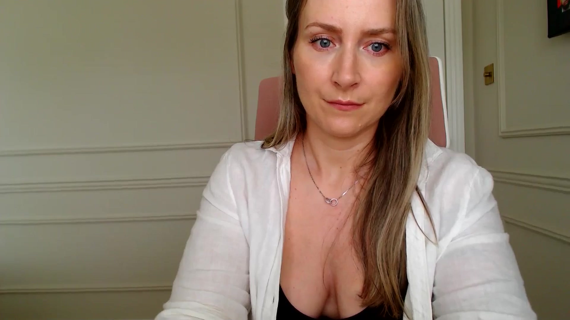 Gallery image thumbnail from Boob_Jiggler's myfreecams stream on, 06/14/2024, 12:50 image 16 of 20