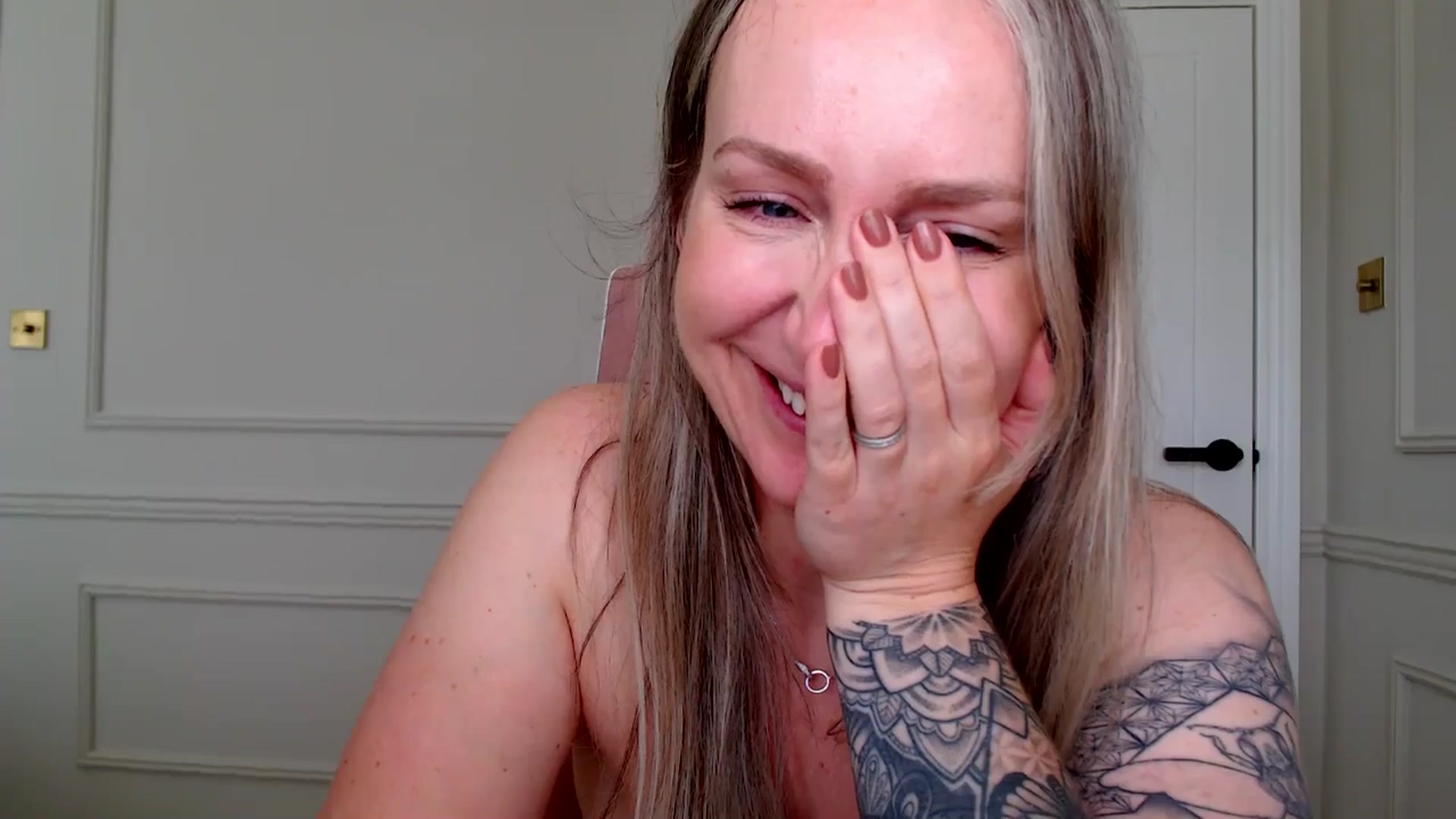 Gallery image thumbnail from Boob_Jiggler's myfreecams stream on, 09/12/2024, 14:07 image 11 of 20