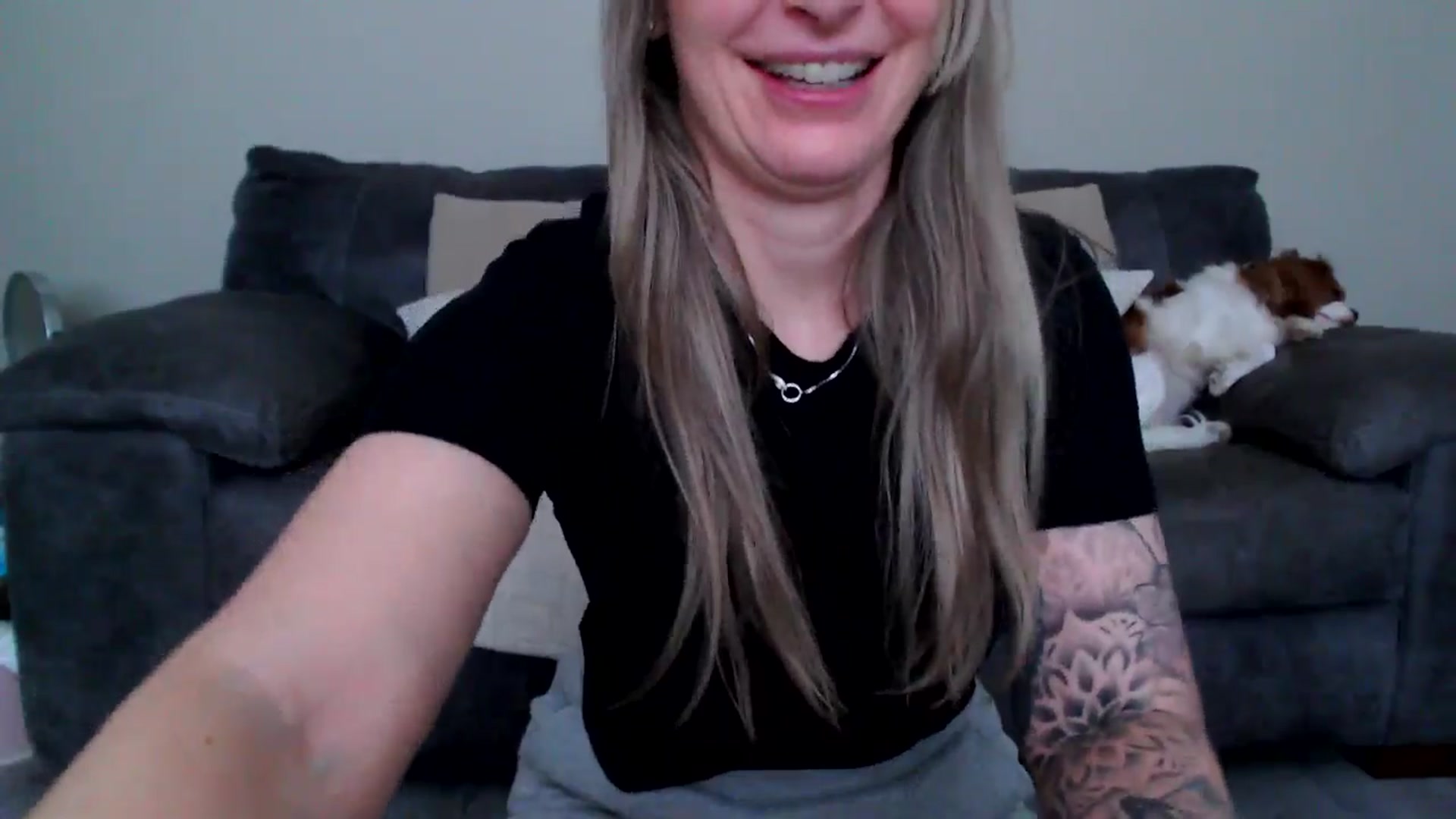 Gallery image thumbnail from Boob_Jiggler's myfreecams stream on, 11/19/2024, 14:49 image 12 of 20