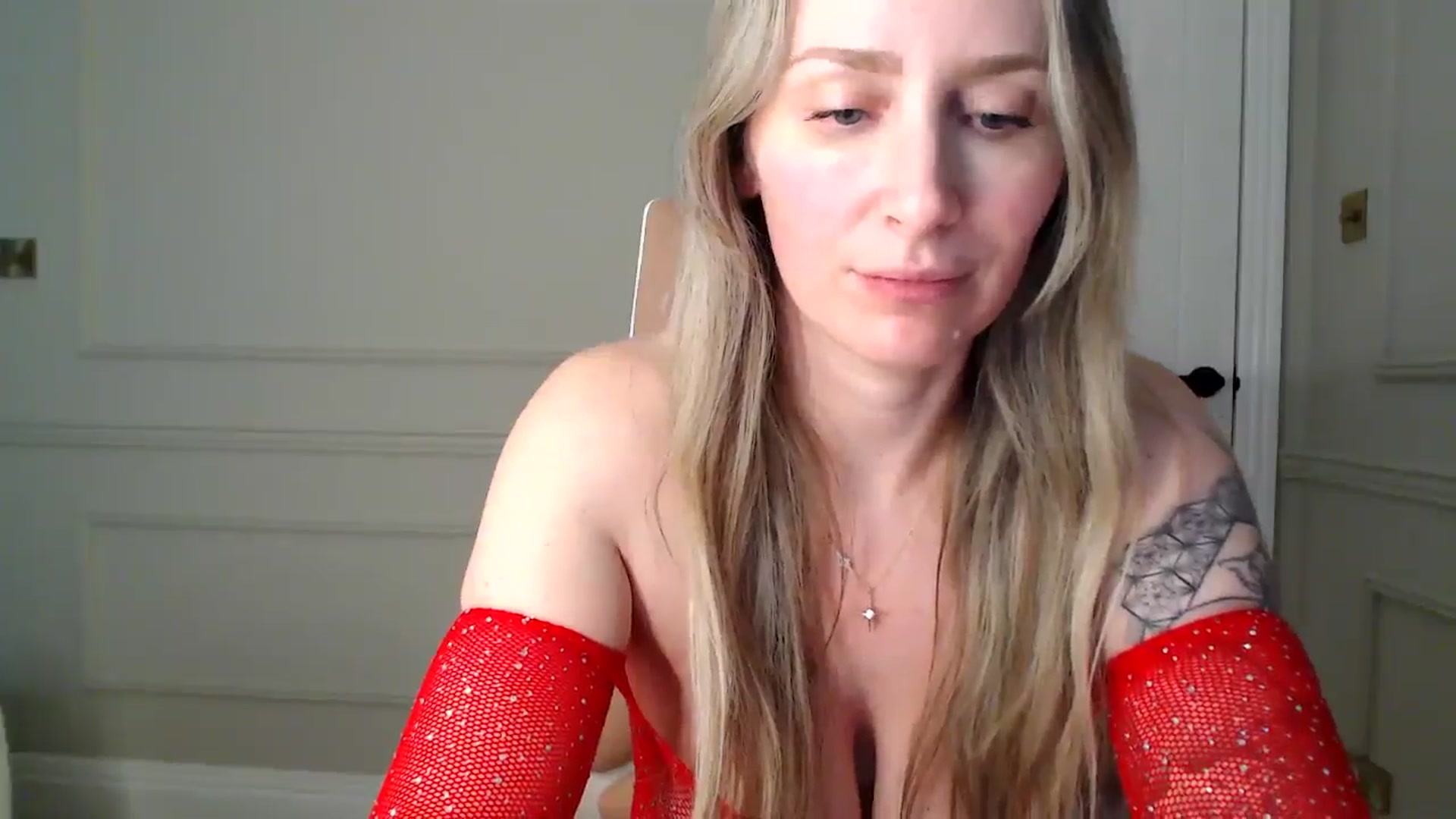 Gallery image thumbnail from Boob_Jiggler's myfreecams stream on, 12/26/2024, 17:14 image 7 of 20
