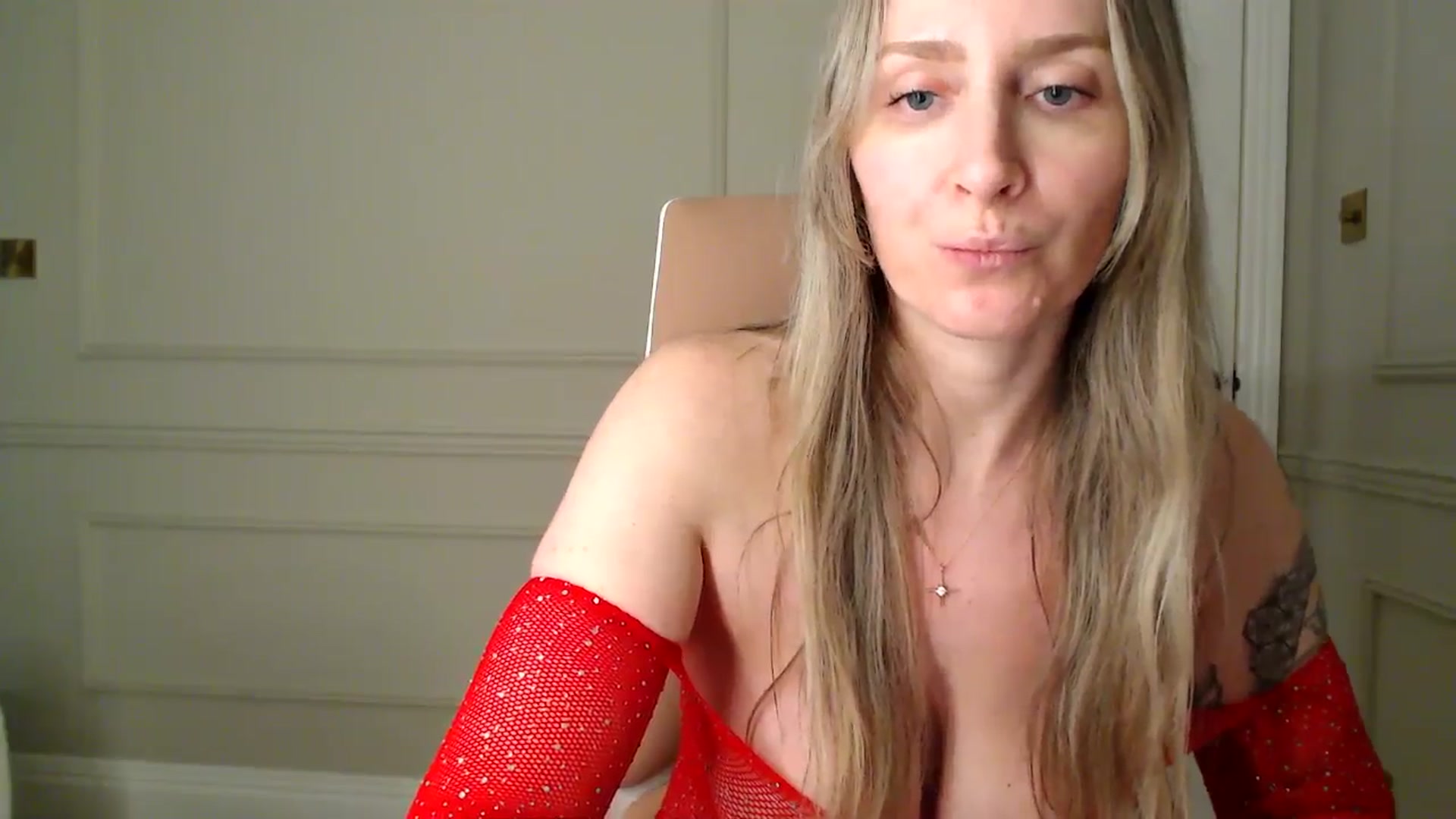 Gallery image thumbnail from Boob_Jiggler's myfreecams stream on, 12/26/2024, 17:14 image 15 of 20