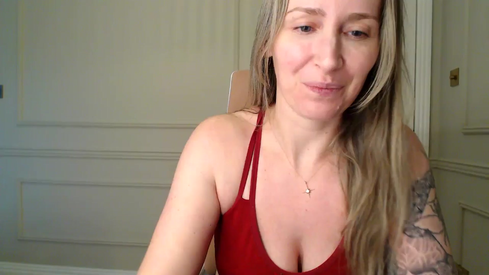 Gallery image thumbnail from Boob_Jiggler's myfreecams stream on, 01/01/2025, 16:19 image 20 of 20