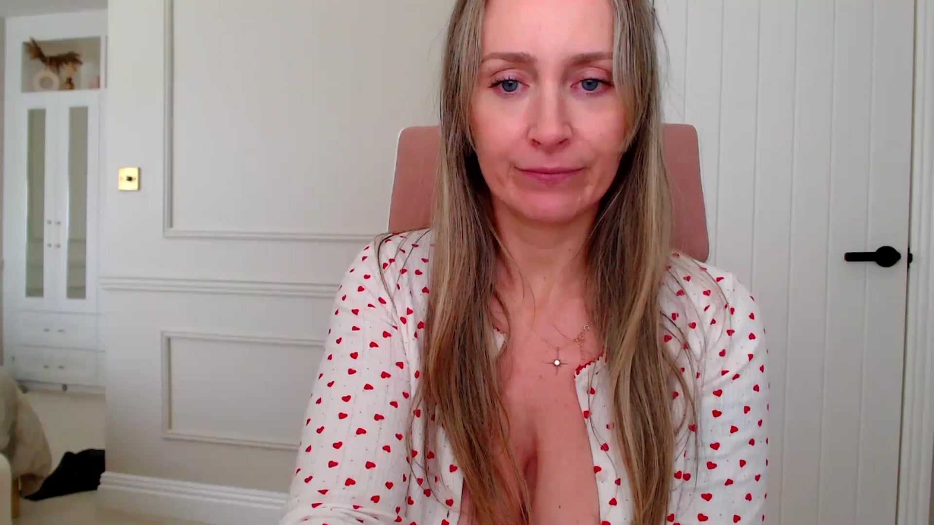 Gallery image thumbnail from Boob_Jiggler's myfreecams stream on, 01/24/2025, 14:44 image 18 of 20