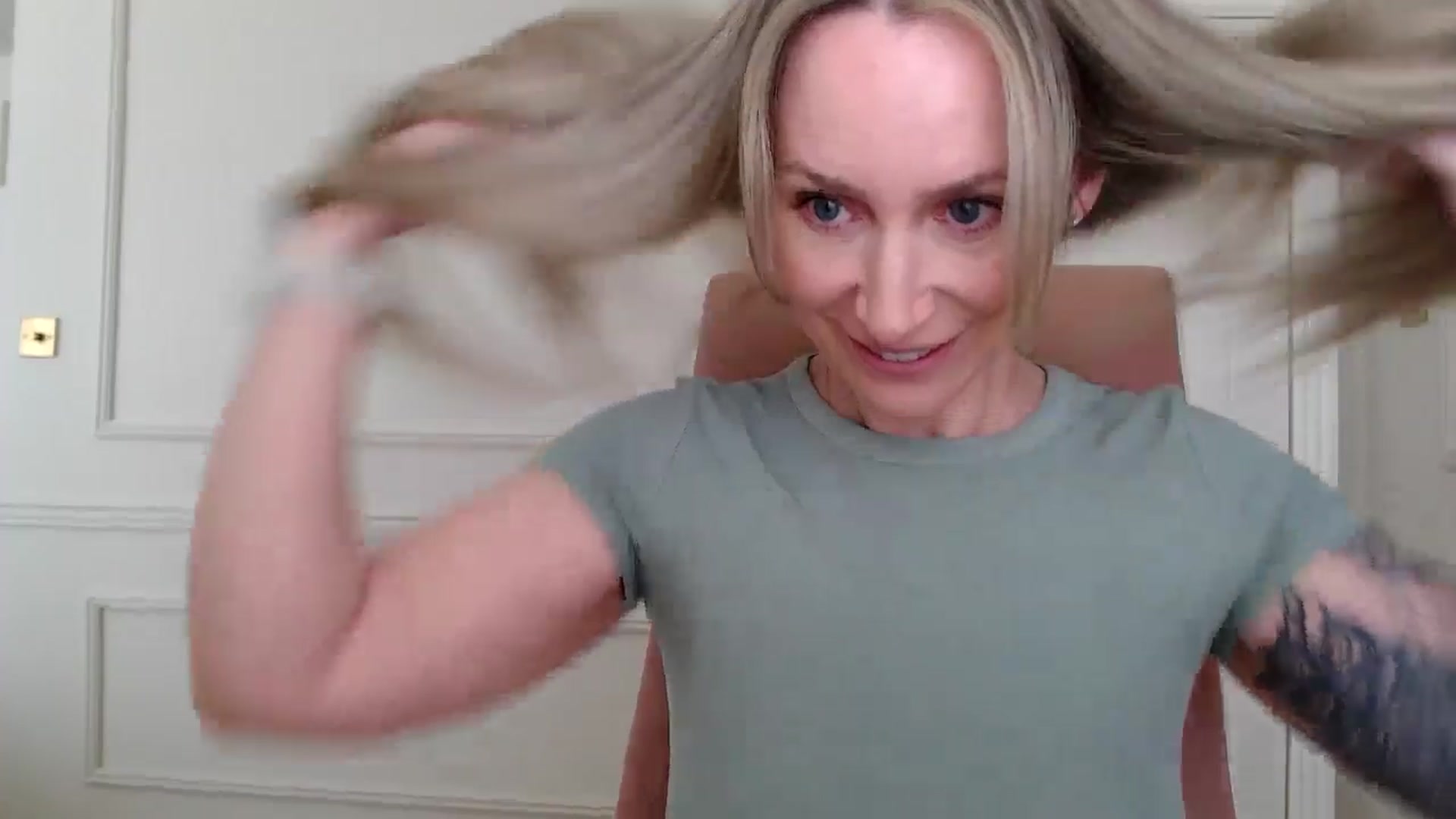 Gallery image thumbnail from Boob_Jiggler's myfreecams stream on, 03/13/2025, 13:59 image 12 of 20