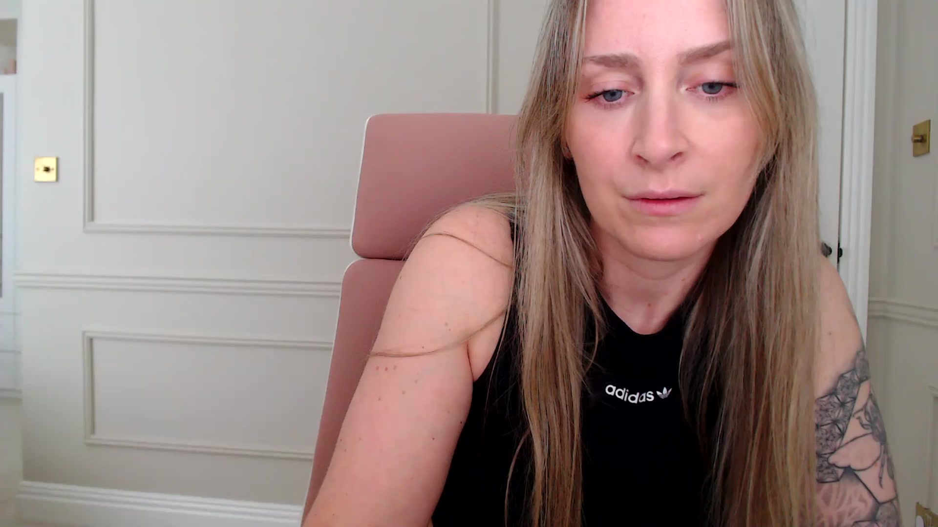 Gallery image thumbnail from Boob_Jiggler's myfreecams stream on, 03/29/2025, 16:42 image 5 of 20