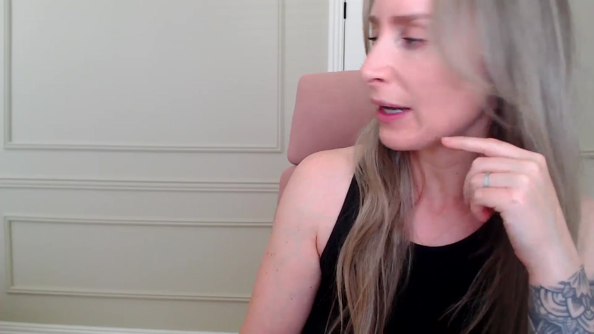 Gallery image thumbnail from Boob_Jiggler's myfreecams stream on, 04/30/2025, 13:27 image 18 of 20