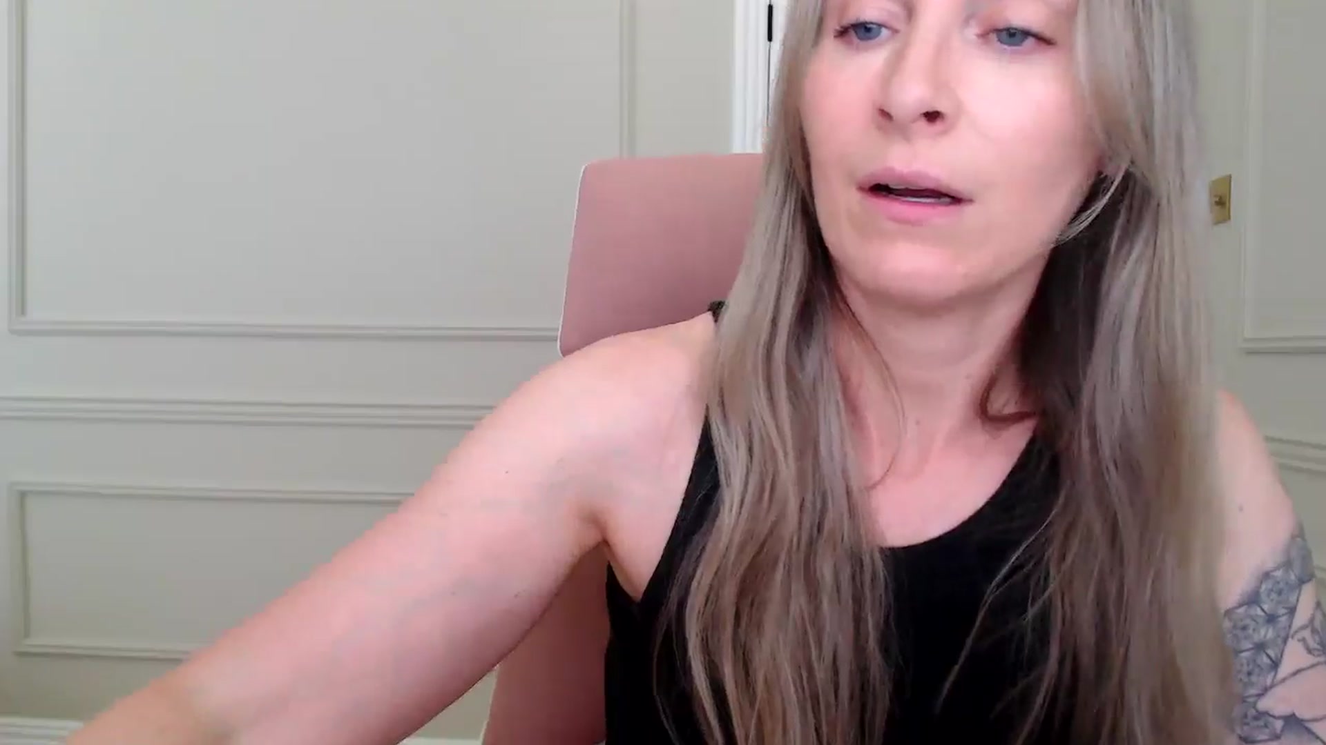 Gallery image thumbnail from Boob_Jiggler's myfreecams stream on, 04/30/2025, 13:27 image 20 of 20