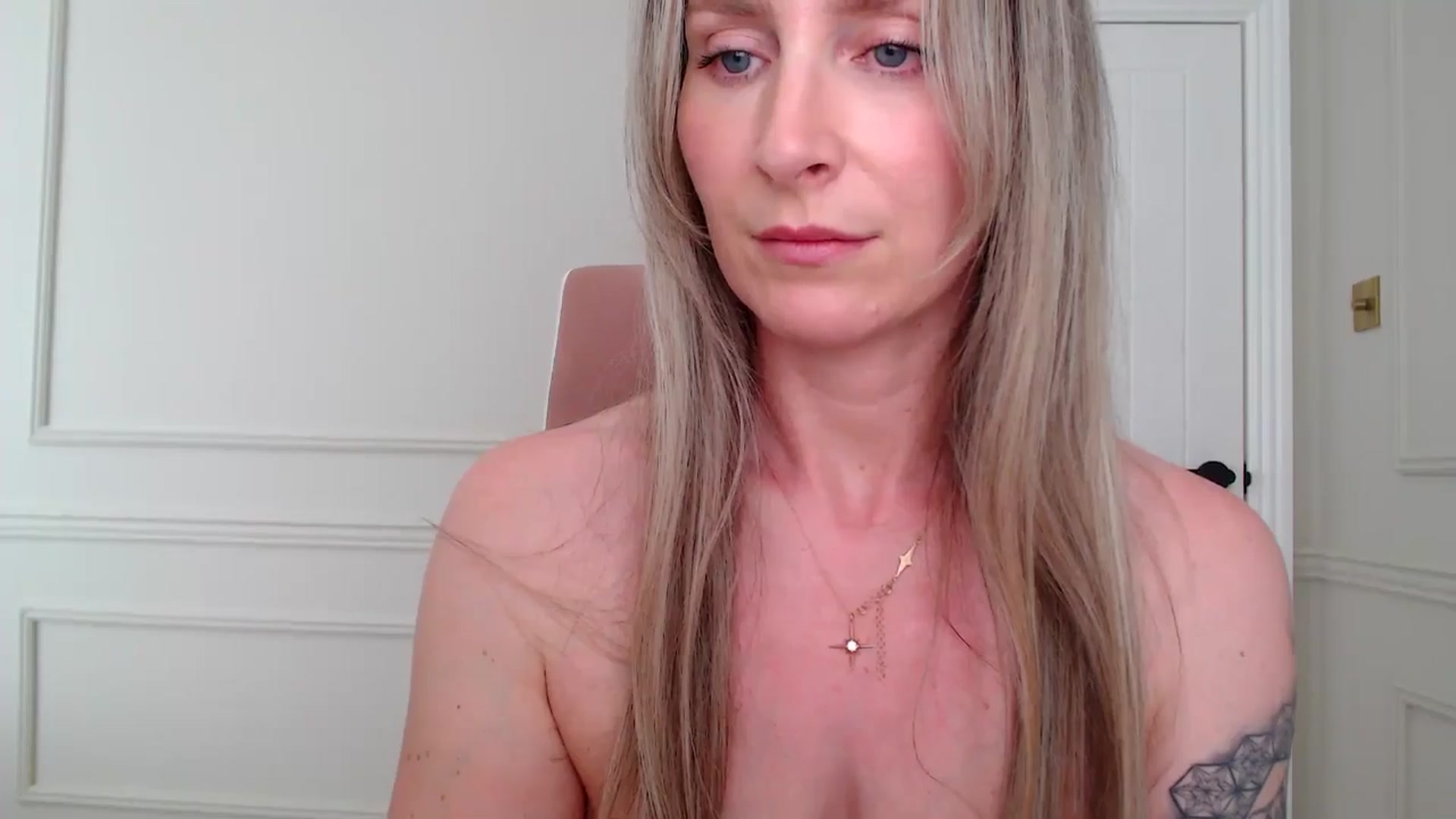 Gallery image thumbnail from Boob_Jiggler's myfreecams stream on, 05/14/2025, 16:21 image 20 of 20