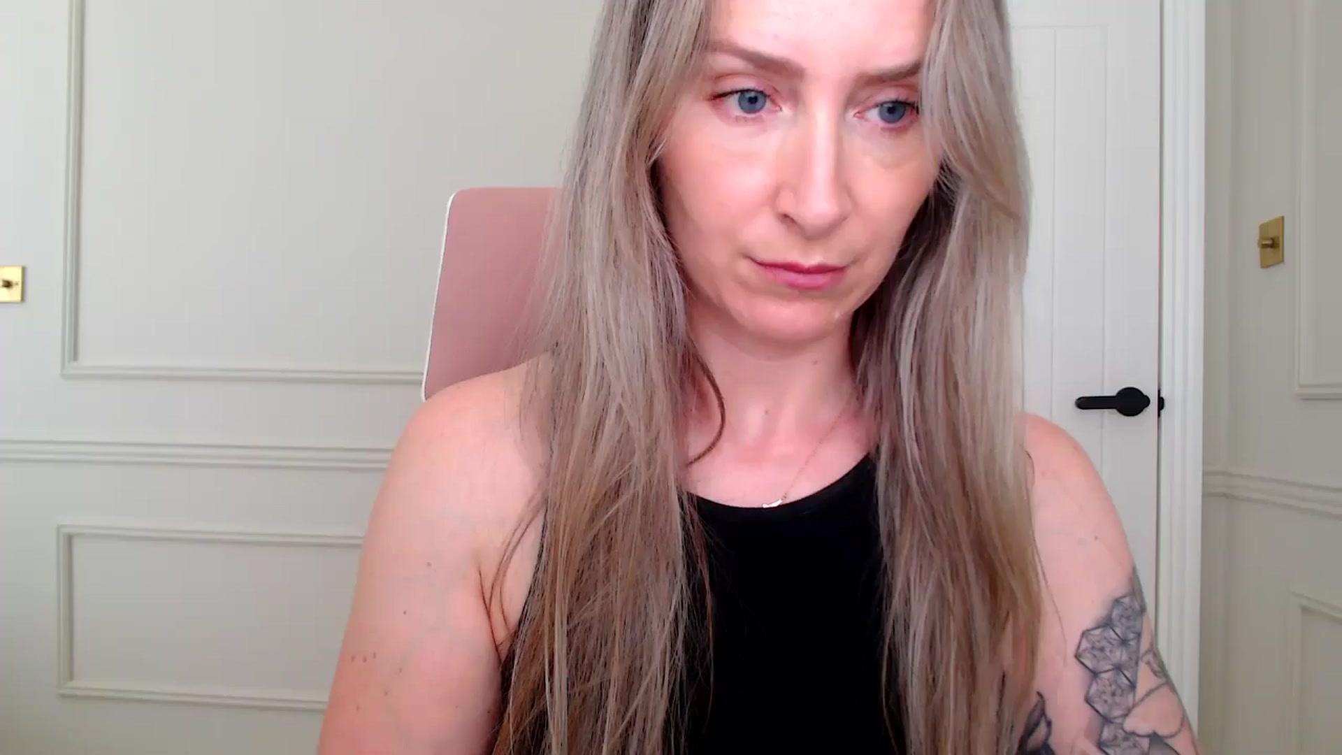 Gallery image thumbnail from Boob_Jiggler's myfreecams stream on, 06/13/2025, 13:29 image 1 of 20