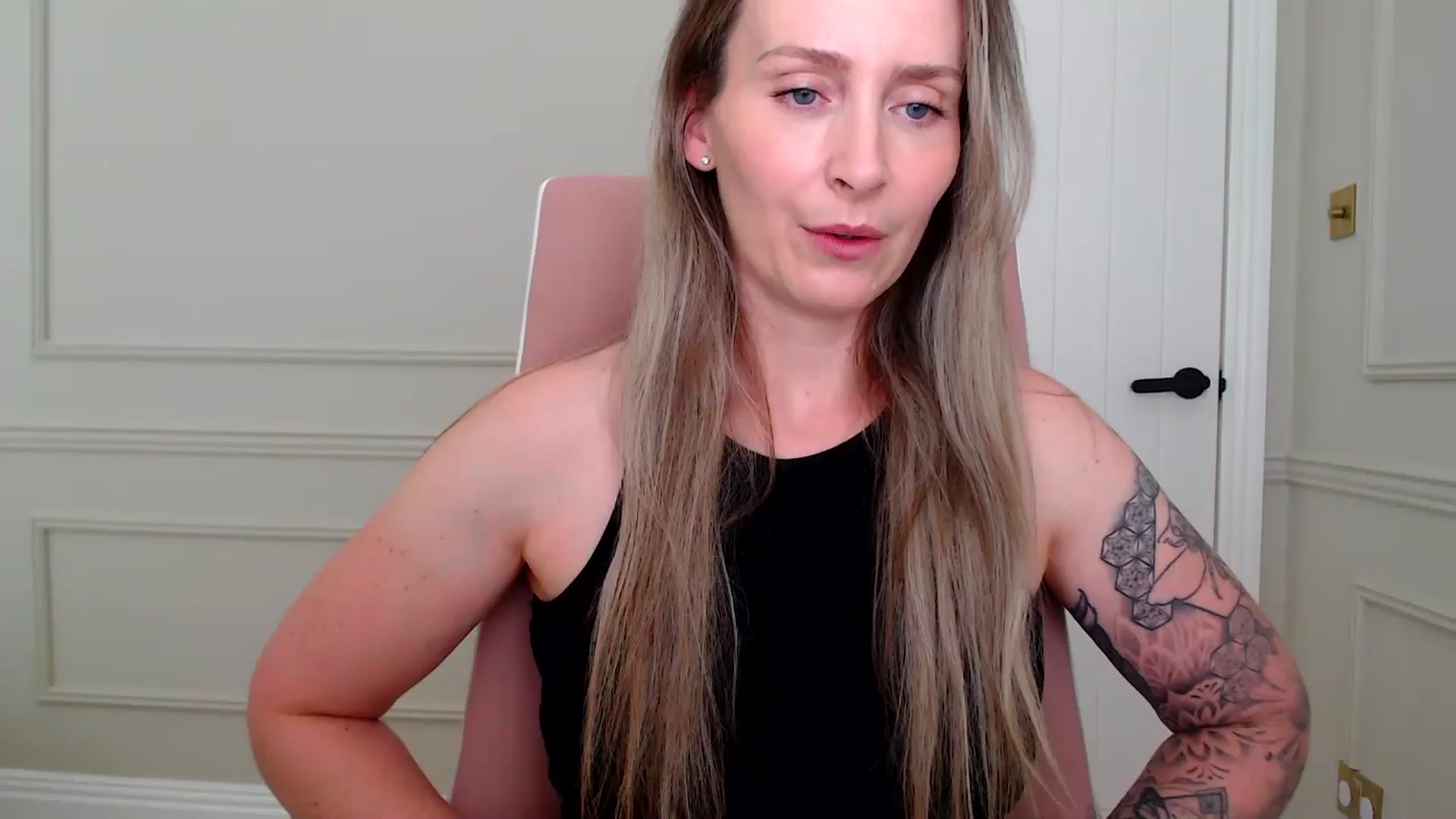 Gallery image thumbnail from Boob_Jiggler's myfreecams stream on, 06/20/2025, 13:49 image 1 of 20
