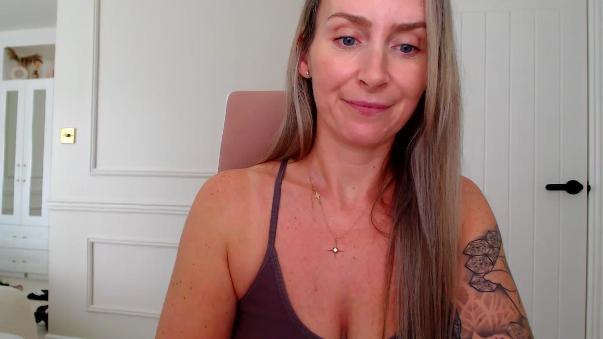 Gallery image thumbnail from Boob_Jiggler's myfreecams stream on, 09/09/2025, 13:57 image 19 of 20