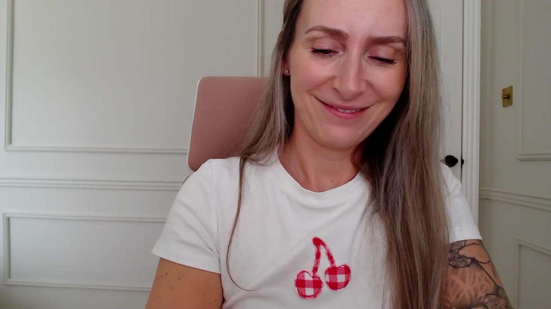 Gallery image thumbnail from Boob_Jiggler's myfreecams stream on, 09/19/2025, 13:33 image 15 of 20