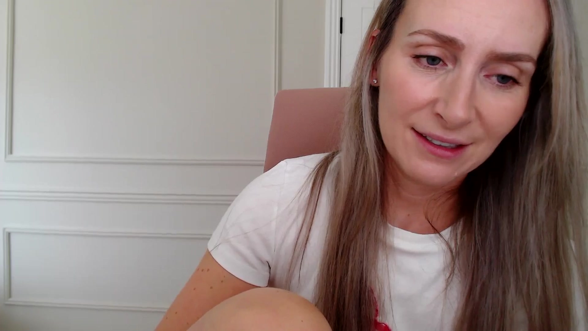 Gallery image thumbnail from Boob_Jiggler's myfreecams stream on, 09/19/2025, 13:33 image 19 of 20