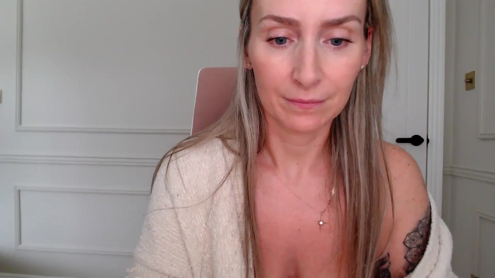 Gallery image thumbnail from Boob_Jiggler's myfreecams stream on, 10/13/2025, 13:37 image 20 of 20