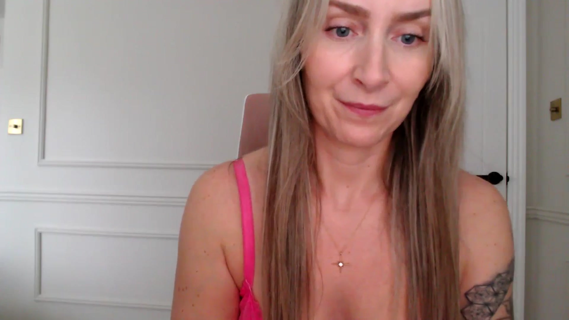 Gallery image thumbnail from Boob_Jiggler's myfreecams stream on, 10/14/2025, 13:12 image 6 of 20