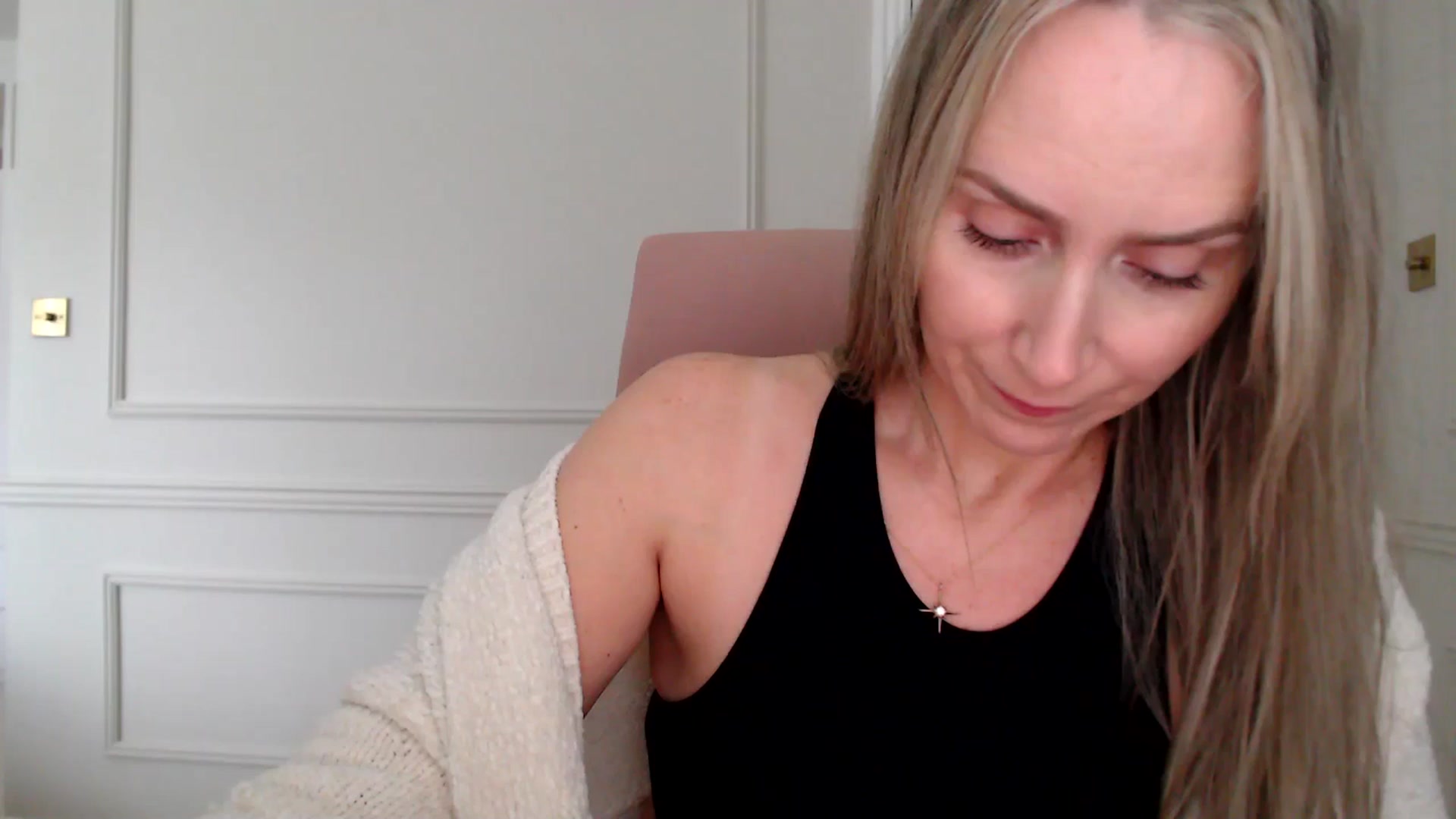 Gallery image thumbnail from Boob_Jiggler's myfreecams stream on, 10/15/2025, 13:02 image 1 of 20