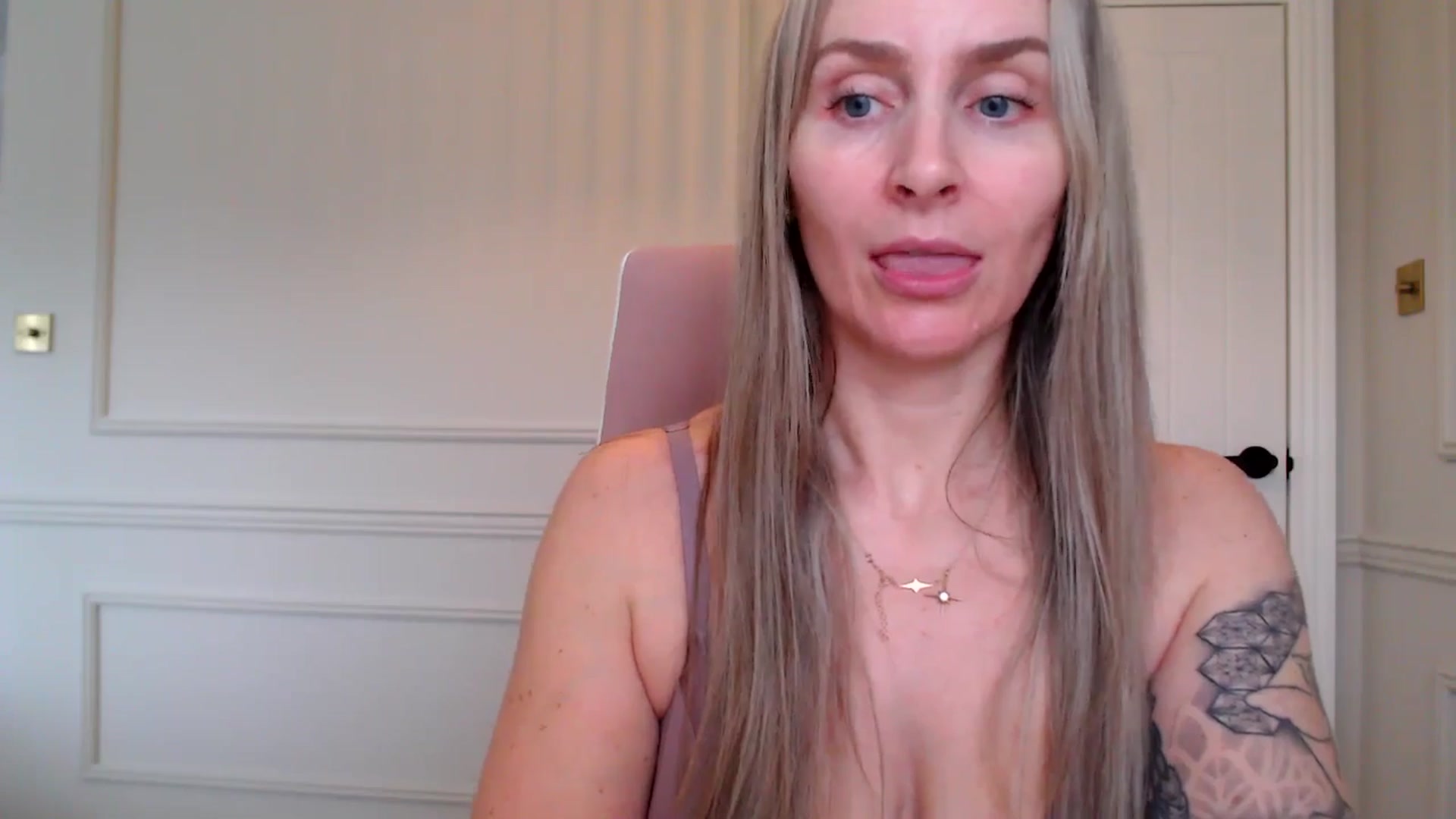 Gallery image thumbnail from Boob_Jiggler's myfreecams stream on, 11/10/2025, 14:41 image 19 of 20
