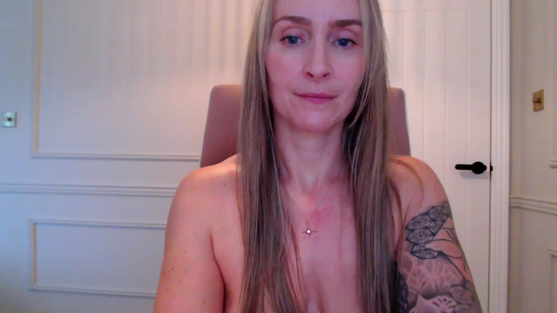 Gallery image thumbnail from Boob_Jiggler's myfreecams stream on, 11/14/2025, 14:54 image 18 of 20