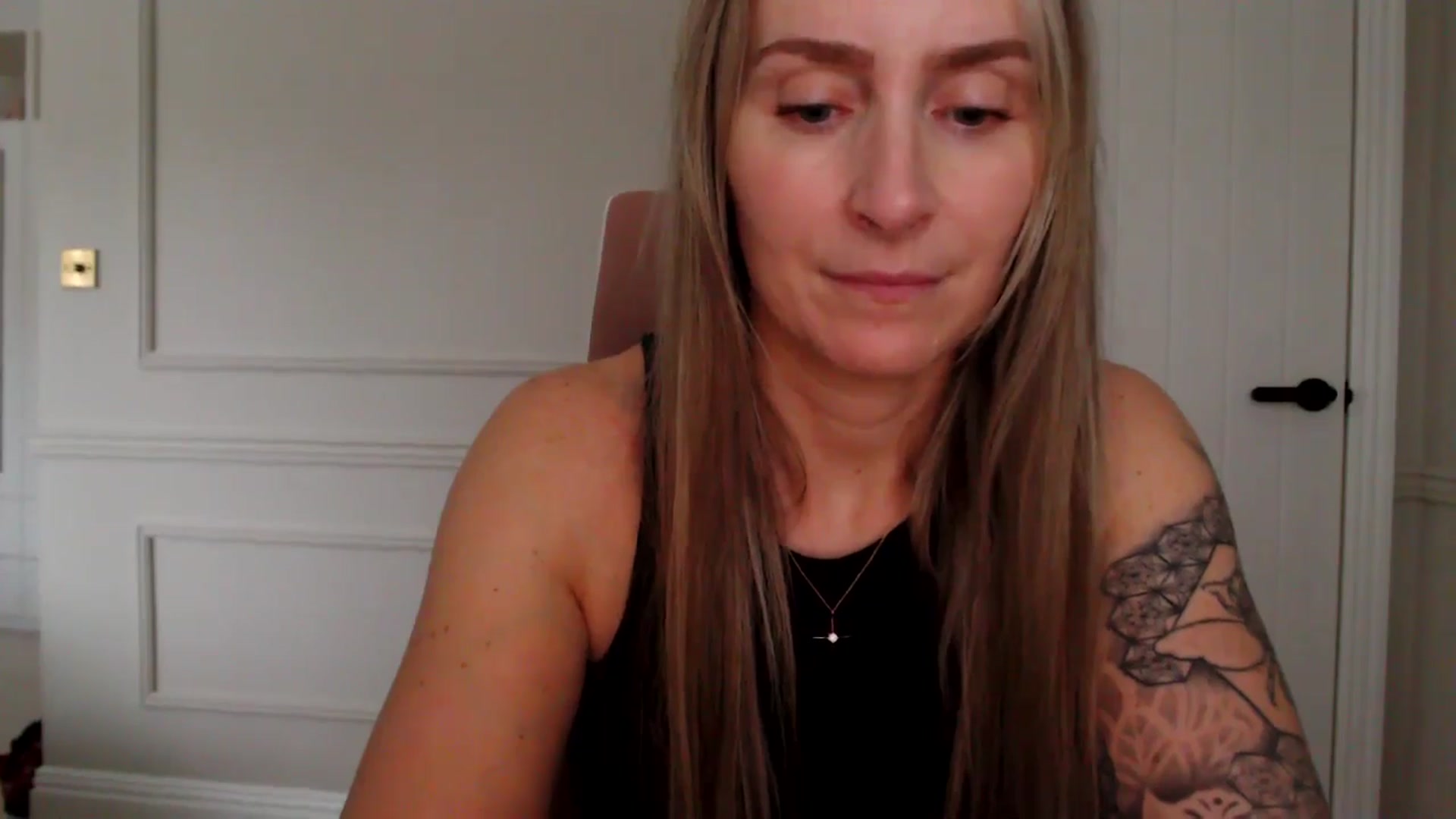 Gallery image thumbnail from Boob_Jiggler's myfreecams stream on, 11/15/2025, 16:43 image 4 of 20