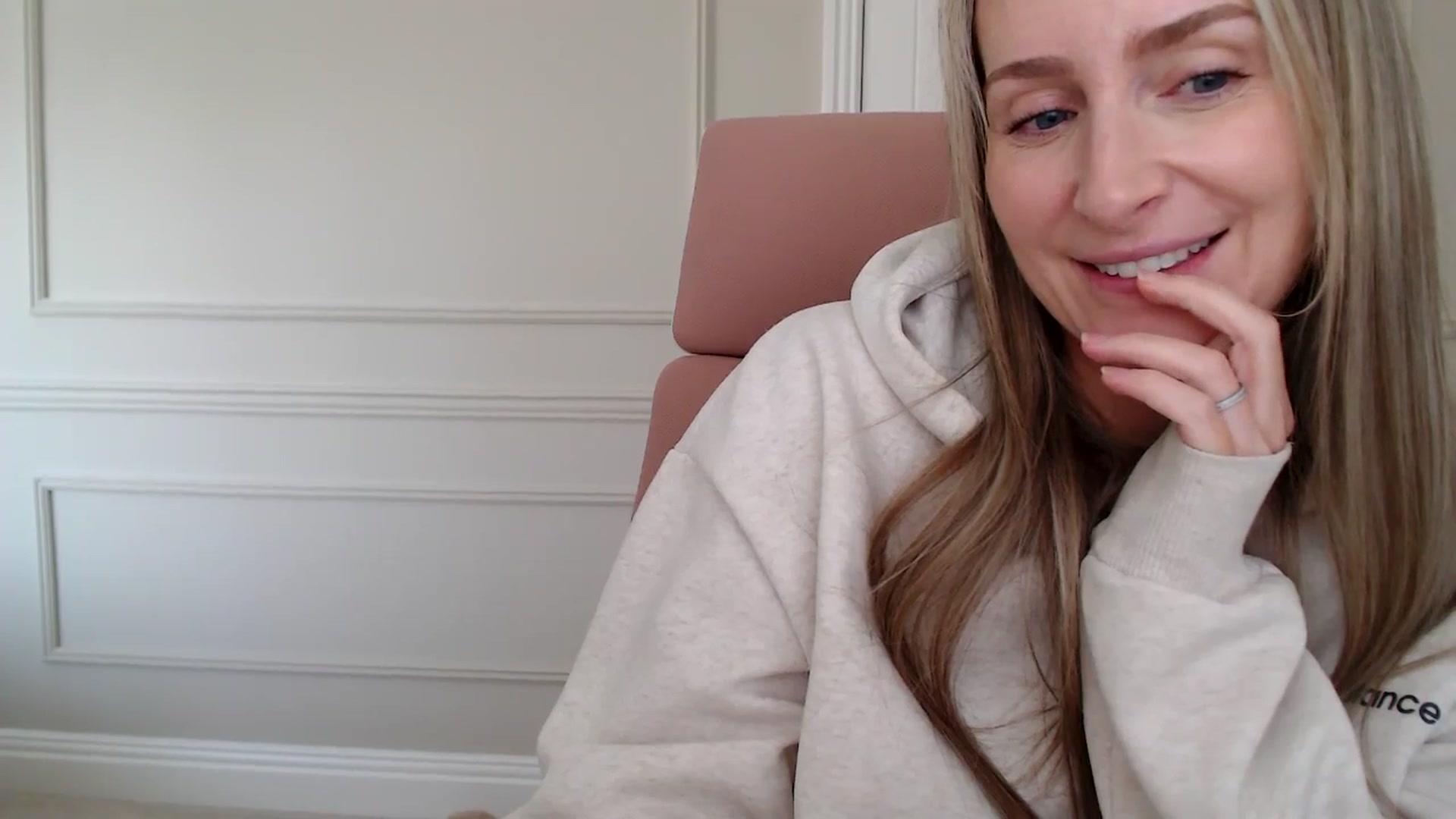 Gallery image thumbnail from Boob_Jiggler's myfreecams stream on, 11/21/2025, 14:40 image 12 of 20