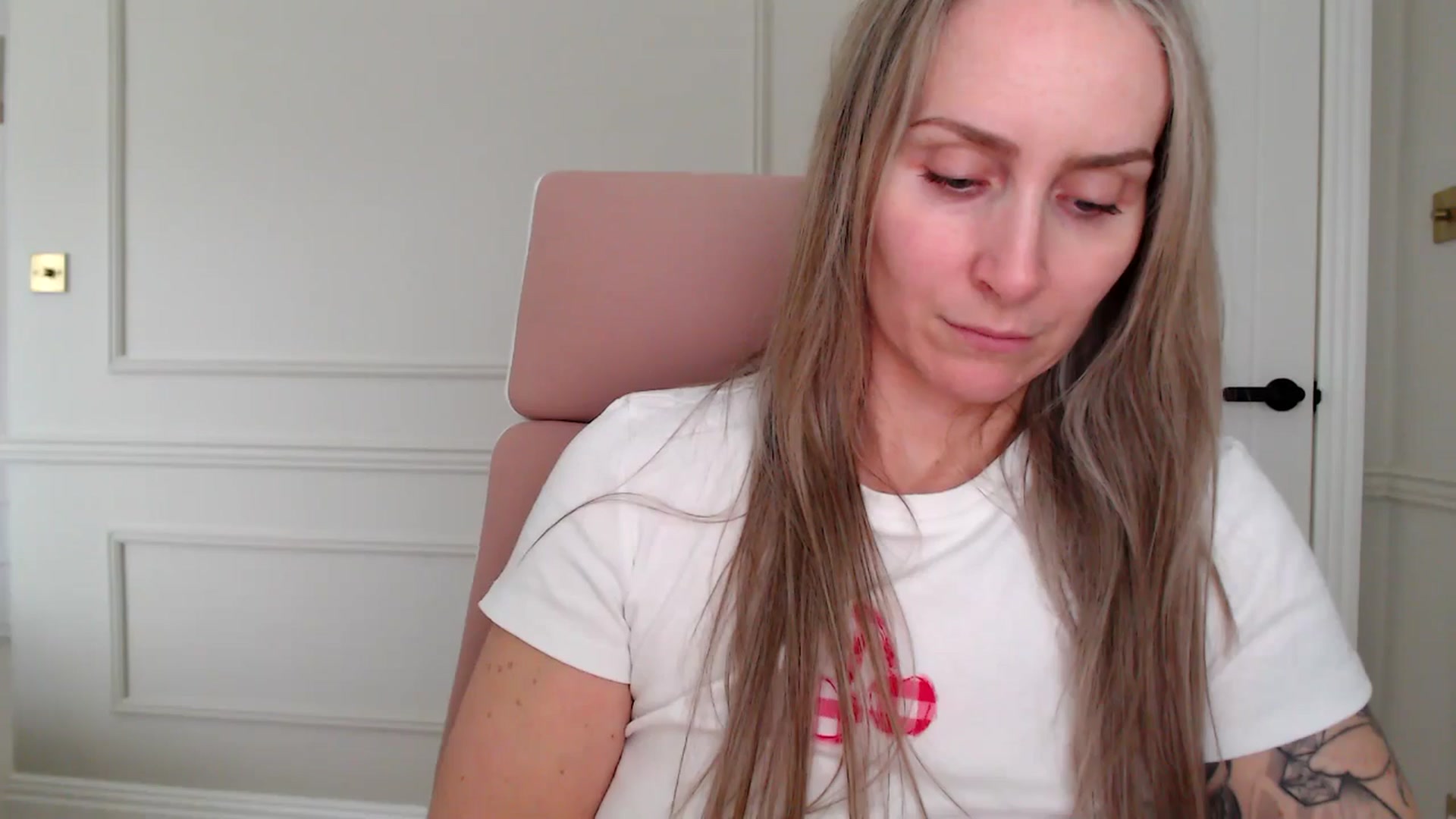 Gallery image thumbnail from Boob_Jiggler's myfreecams stream on, 11/27/2025, 14:02 image 20 of 20